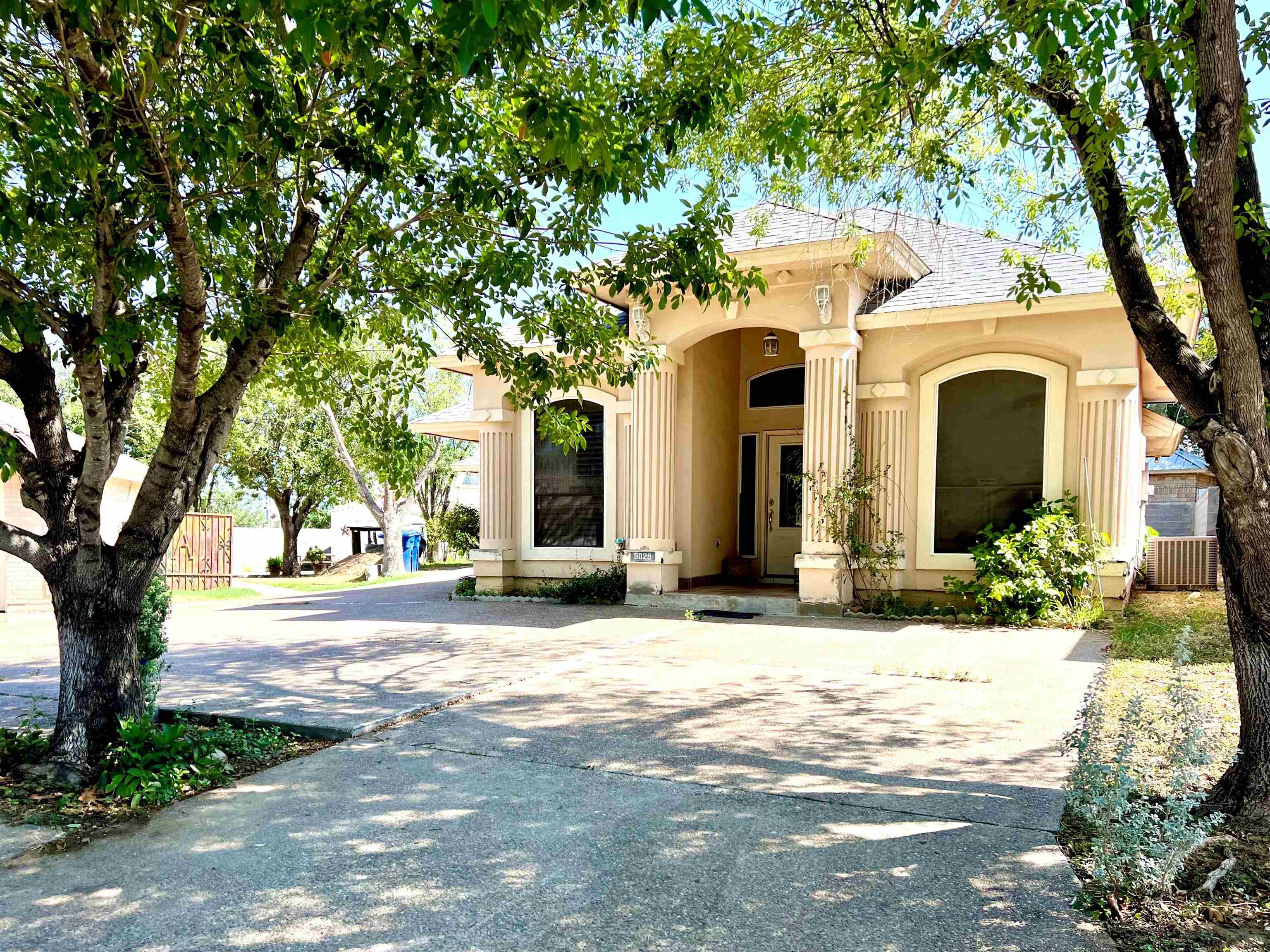 9029 Cliff Loop Property Photo 4