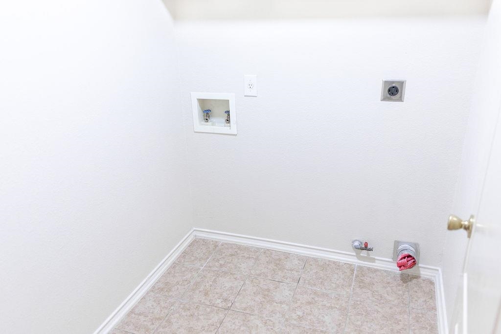 10529 Bear Creek Dr Property Photo 15
