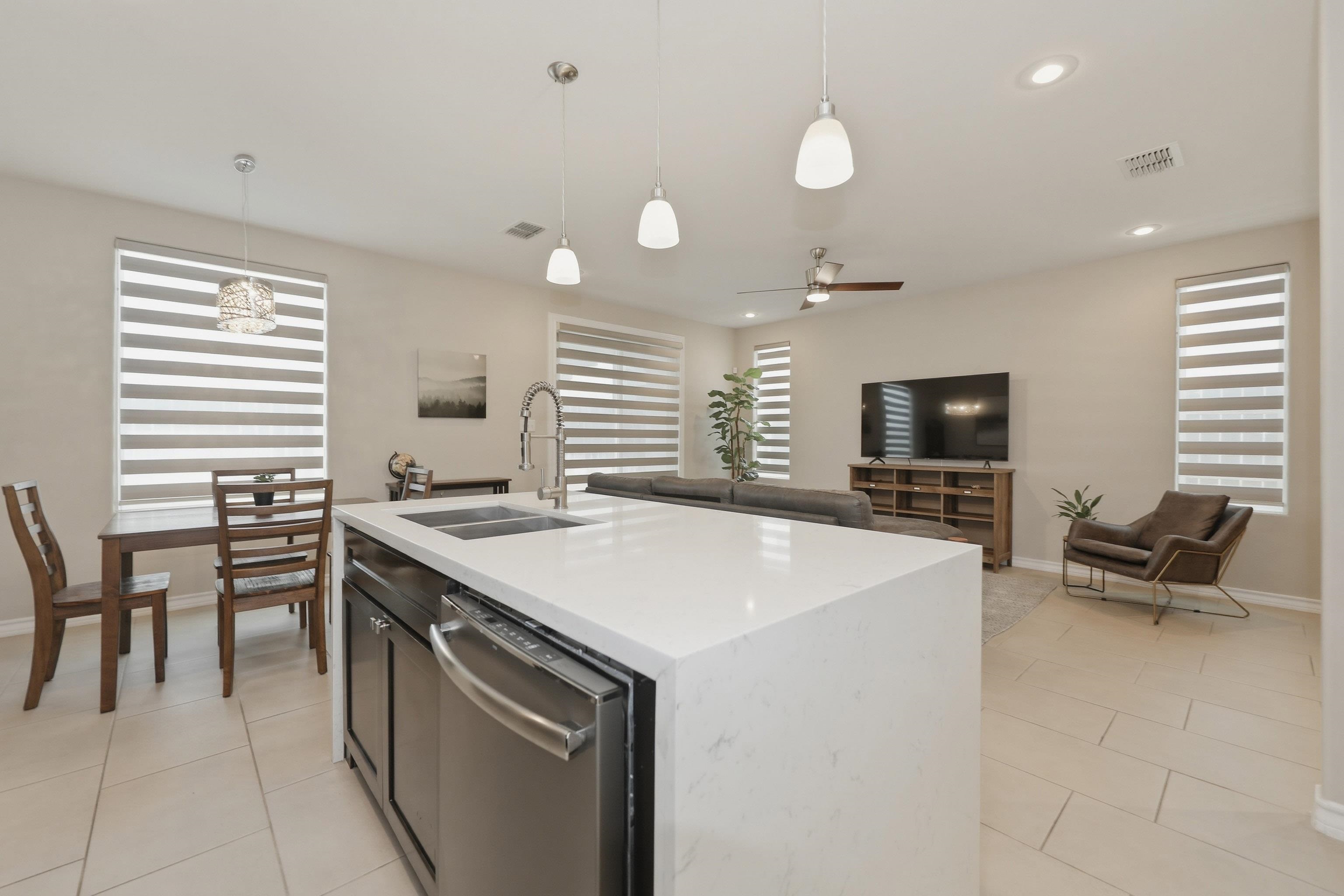 7915 Elka Lp Property Photo 17