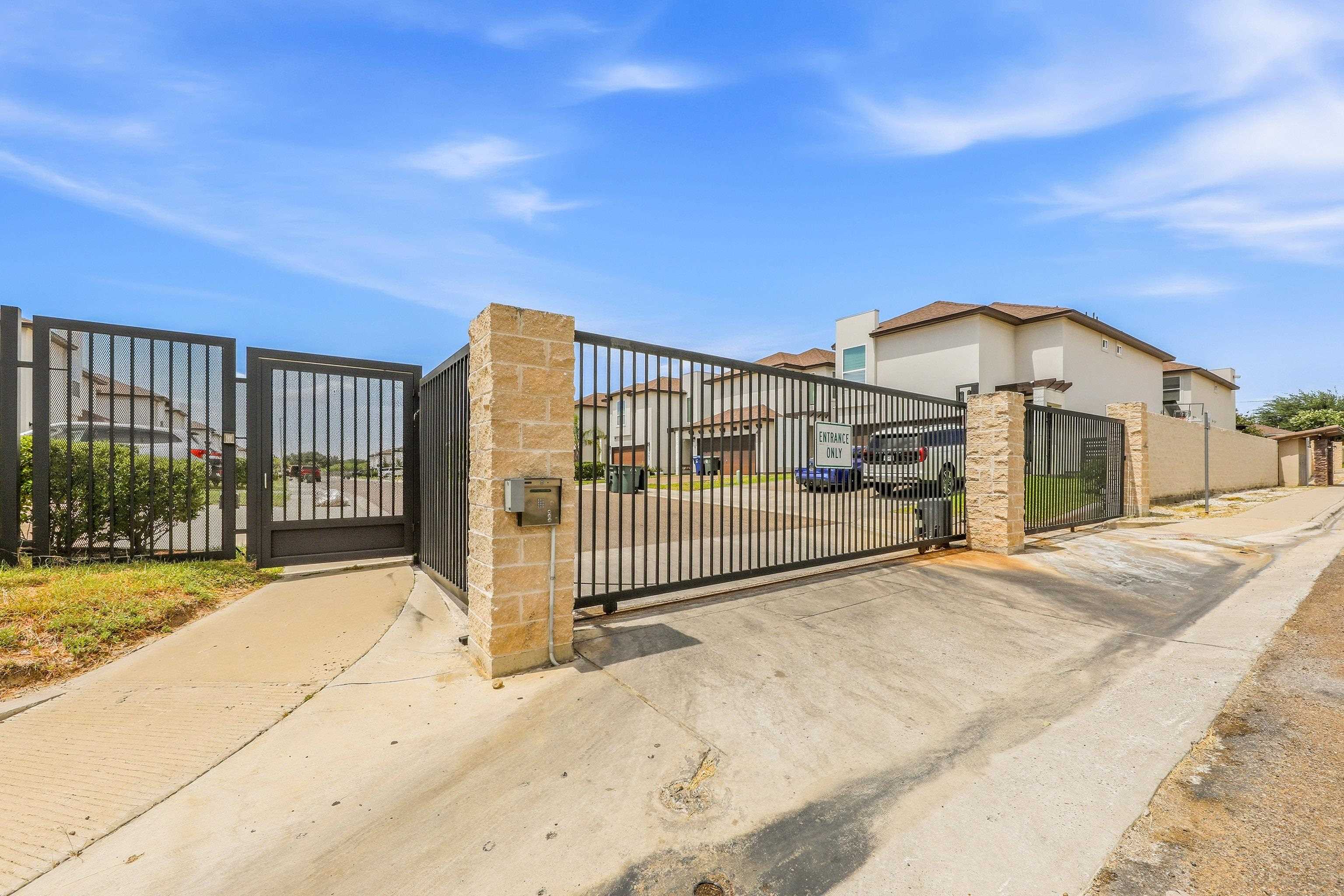 7915 Elka Lp Property Photo 34