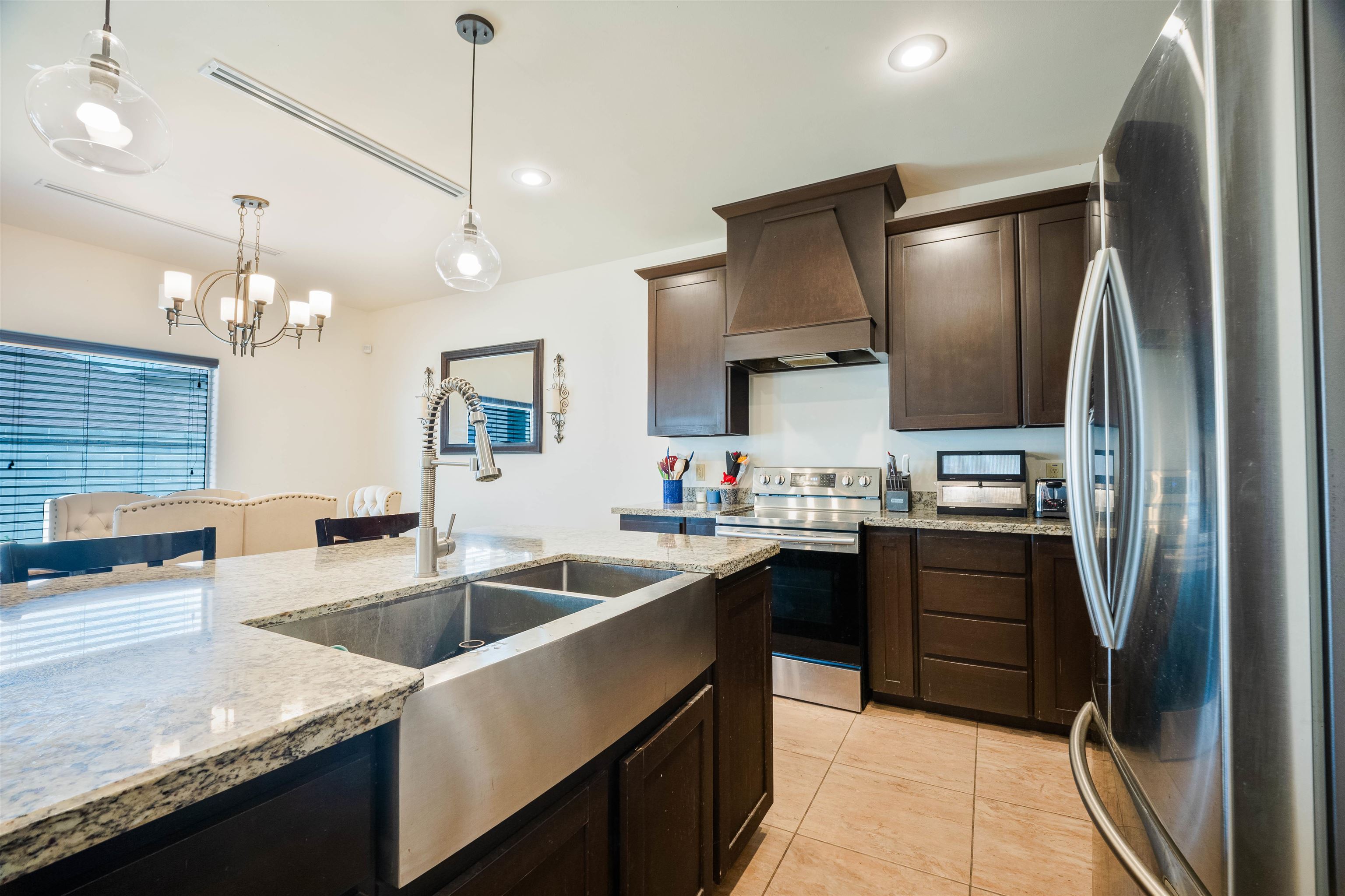 104 Chisos Oak Dr Property Photo 12