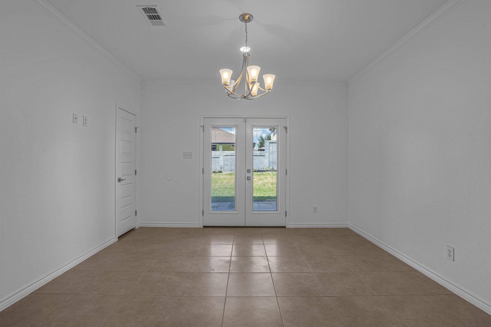 126 Guanajuato Dr. Property Photo 7