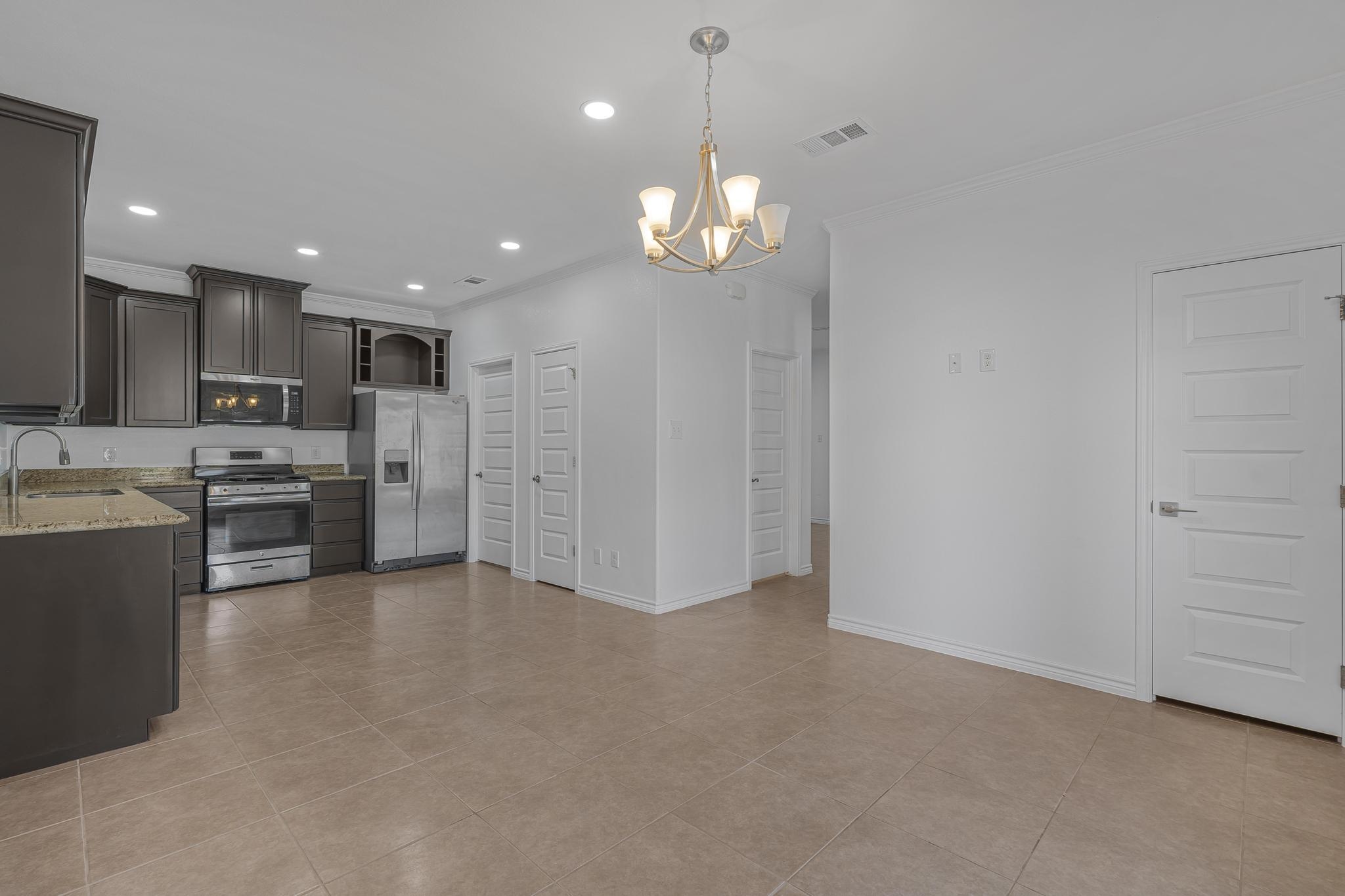 126 Guanajuato Dr. Property Photo 8