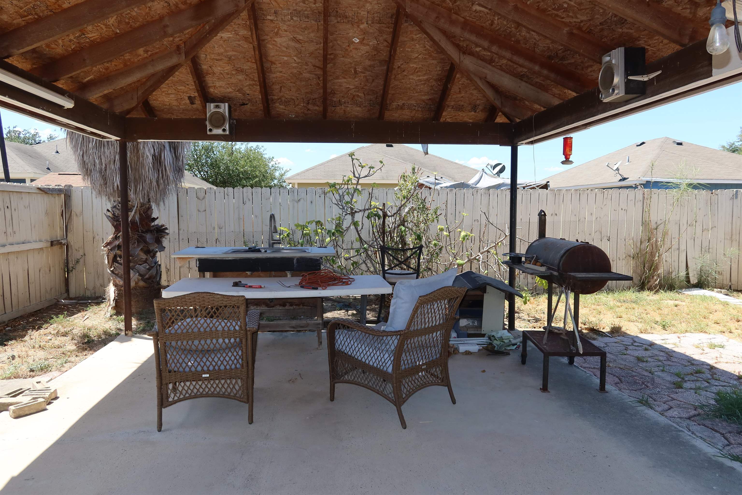 6408 Candela Dr Property Photo 8