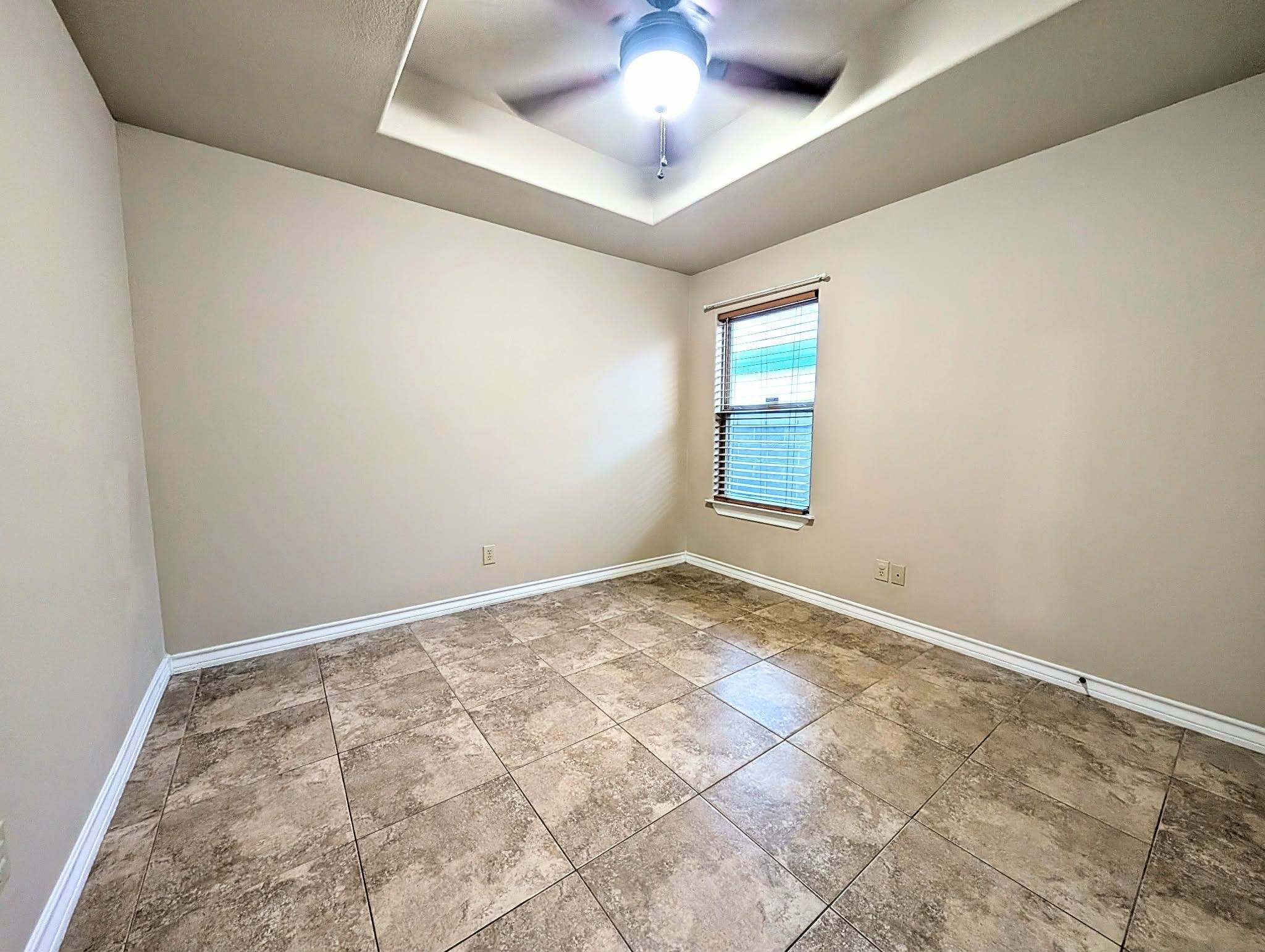 11022 Winburn Dr Property Photo 14
