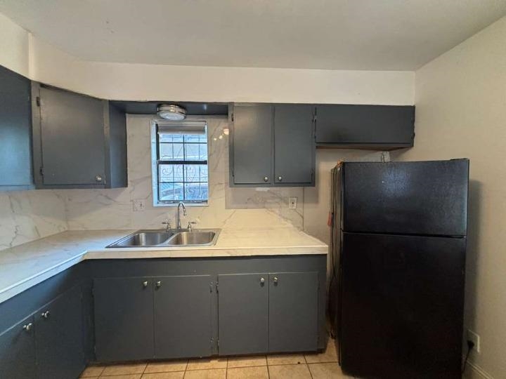 315 Alicante Dr Property Photo 2