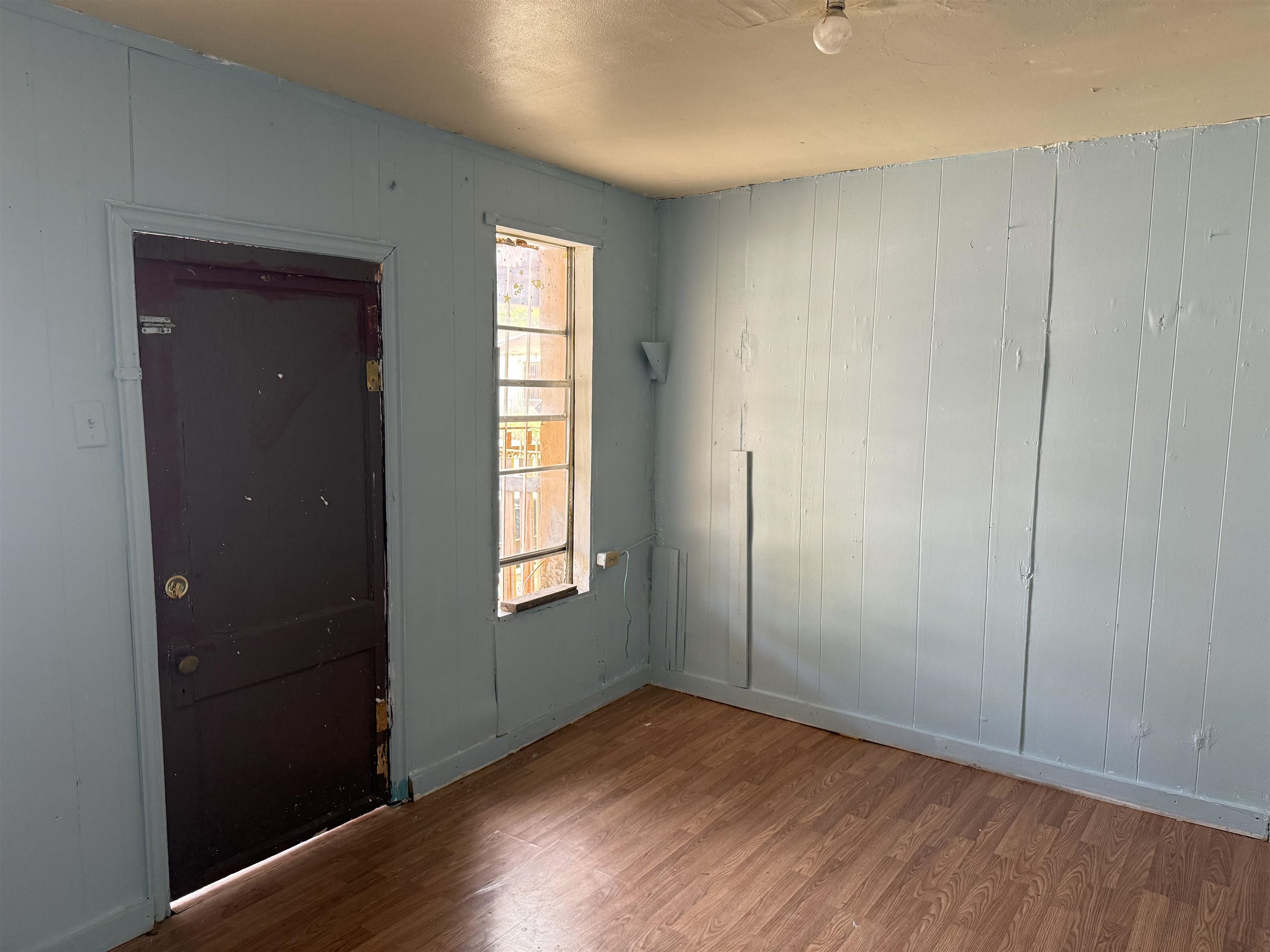 1701 Lincoln St 3 Property Photo 4