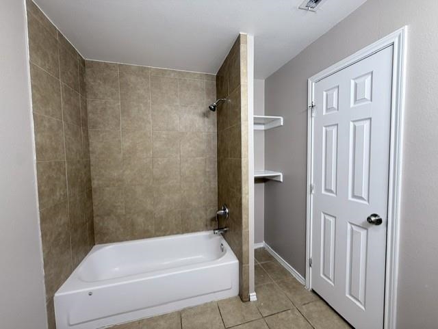 902 Laredo St #4 Property Photo 13