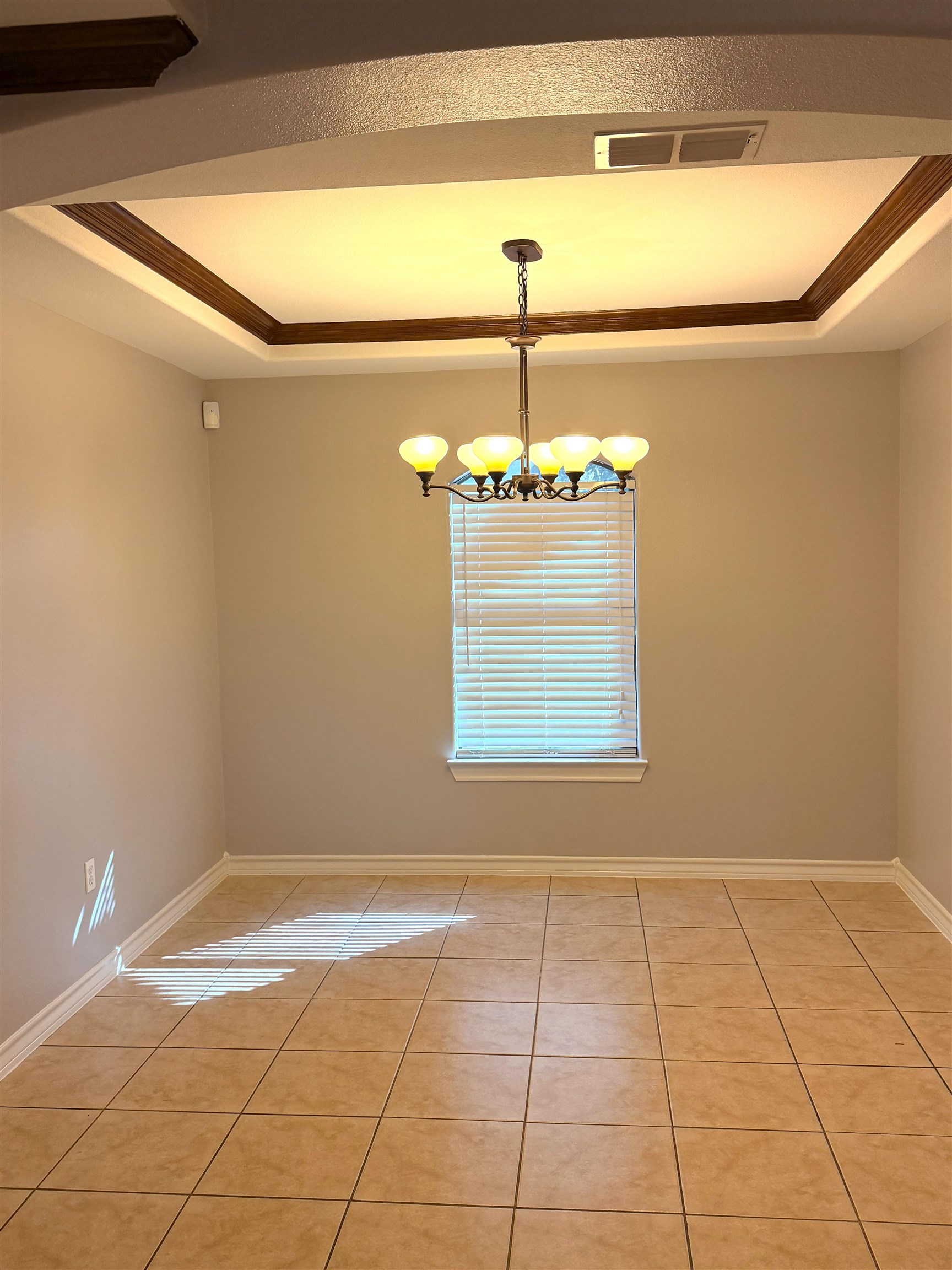 116 Knoll Ave Property Photo 6