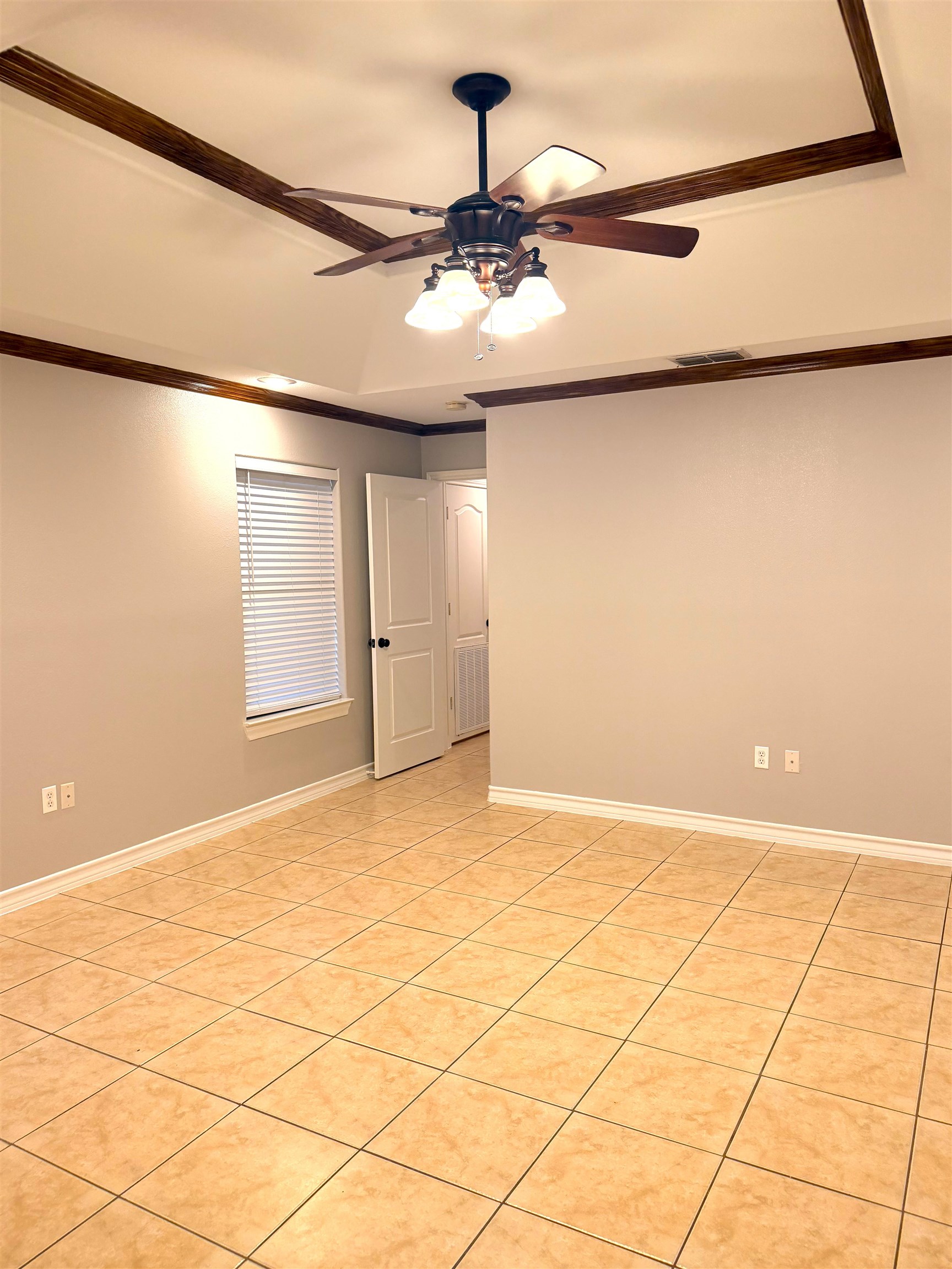 116 Knoll Ave Property Photo 13