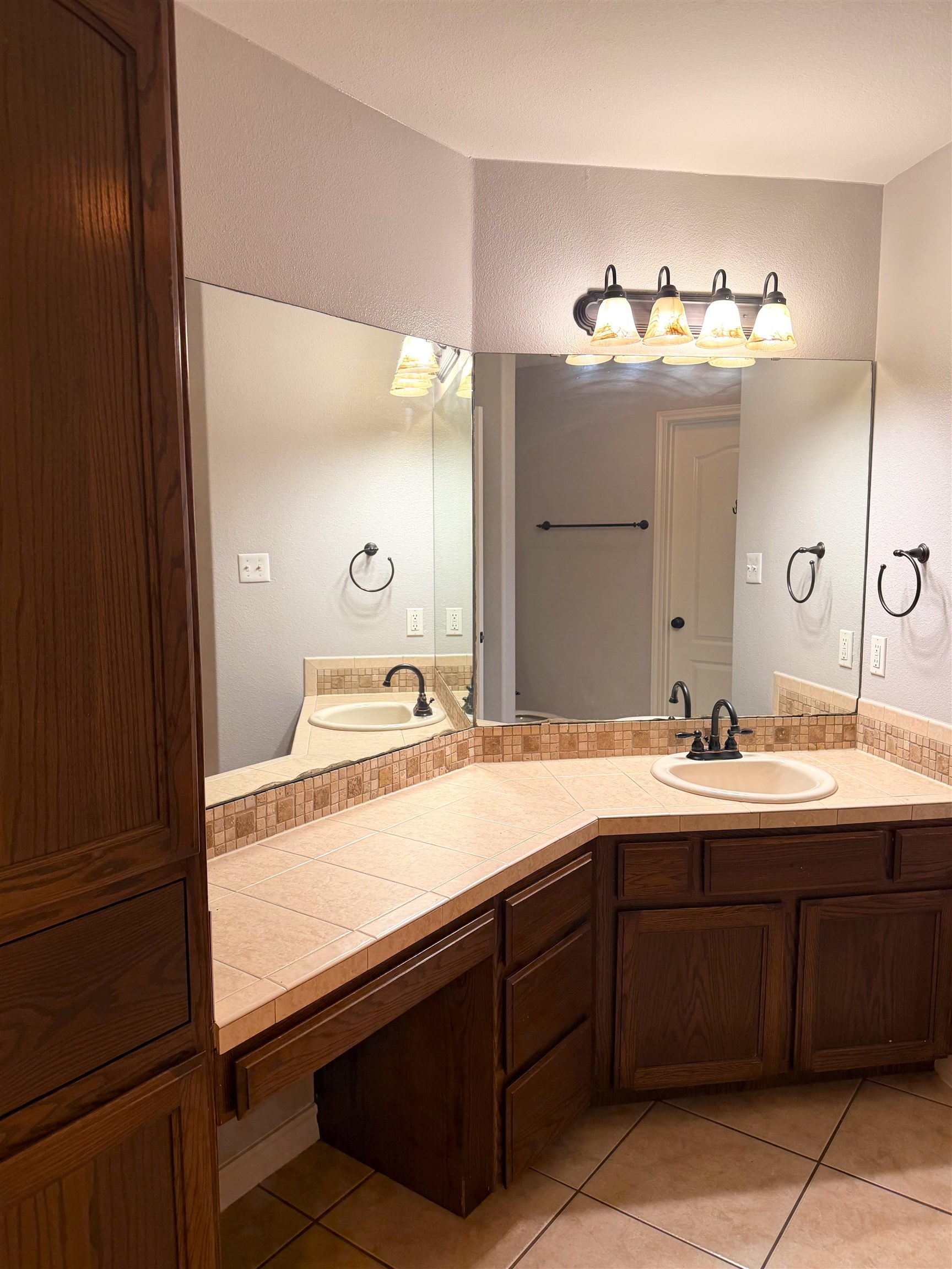 116 Knoll Ave Property Photo 14