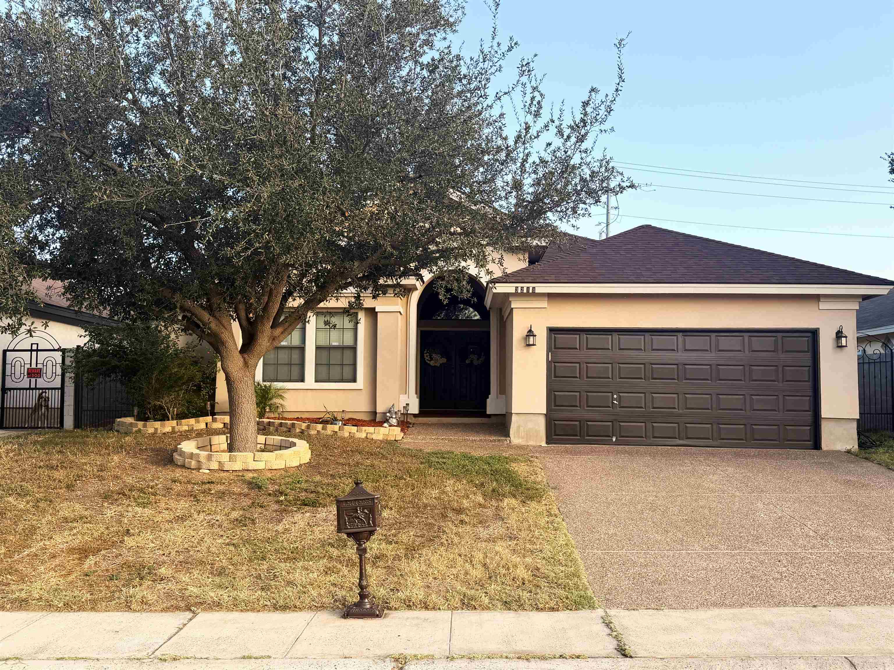 3218 Imperial Dr Property Photo 1