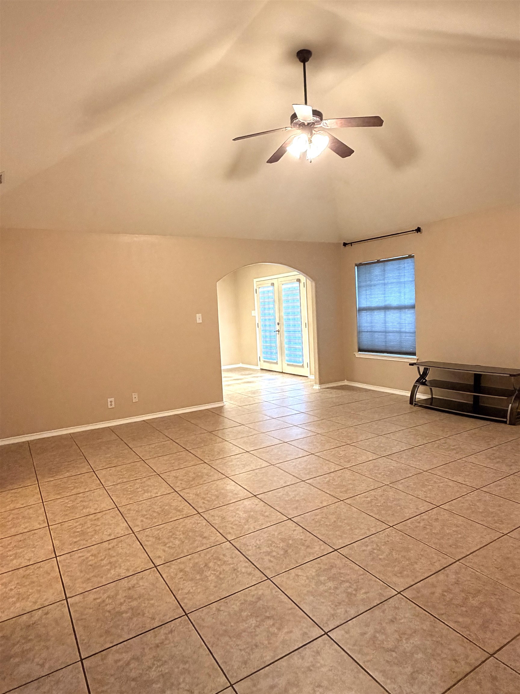 3218 Imperial Dr Property Photo 8