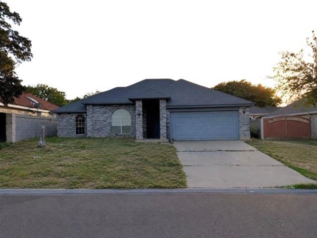 8904 Crossway Dr Property Photo 1