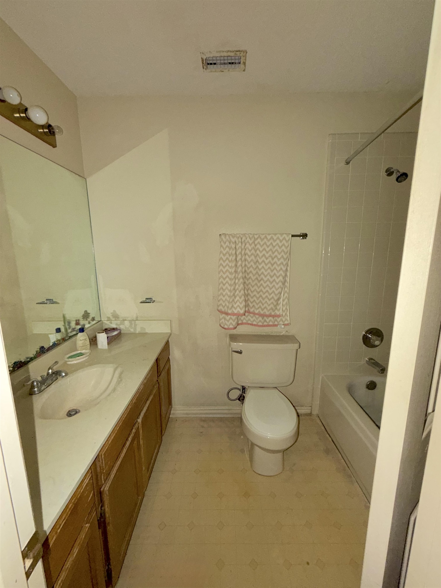 8904 Crossway Dr Property Photo 14