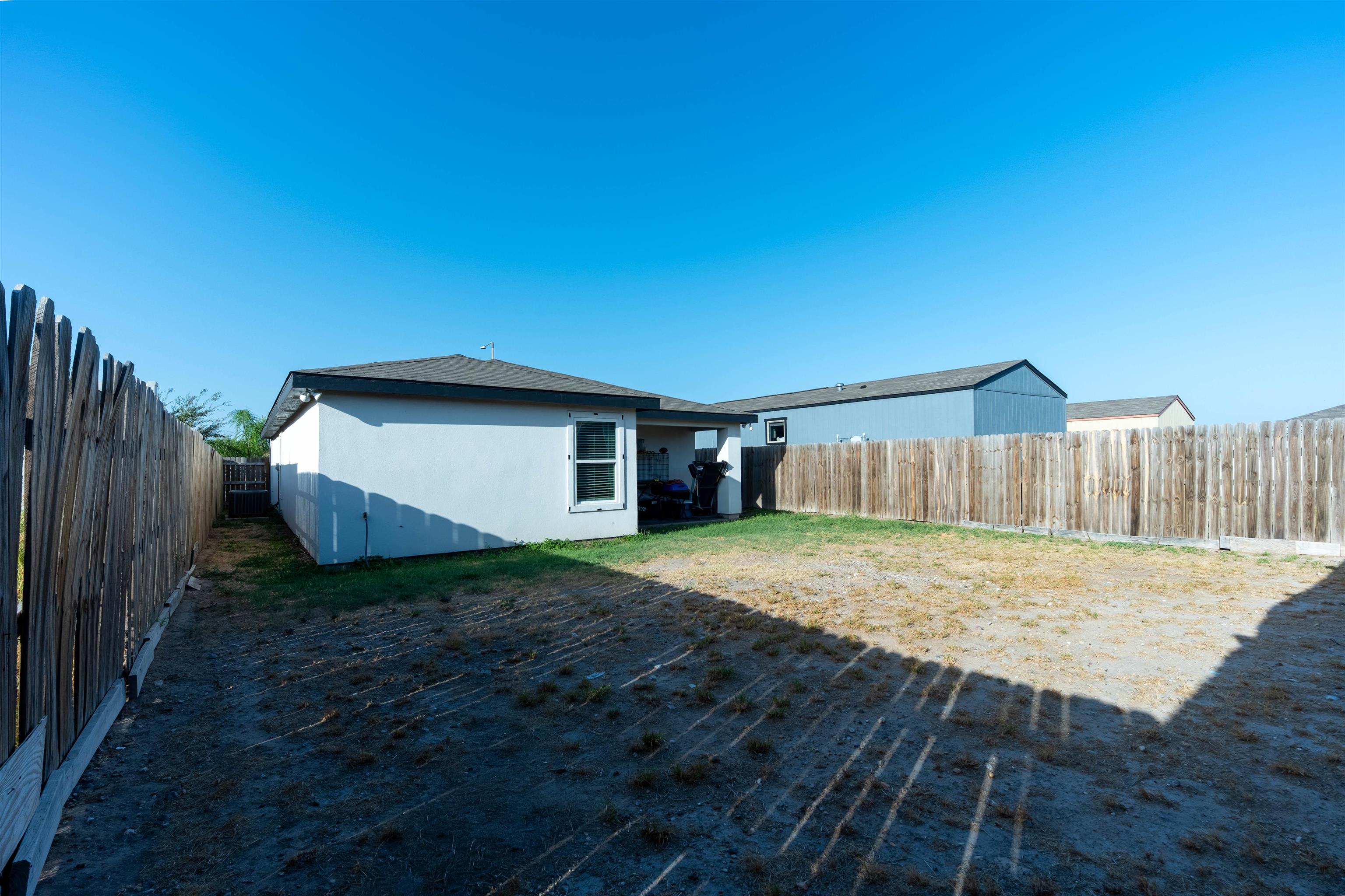 624 Rockrose Dr Property Photo 17