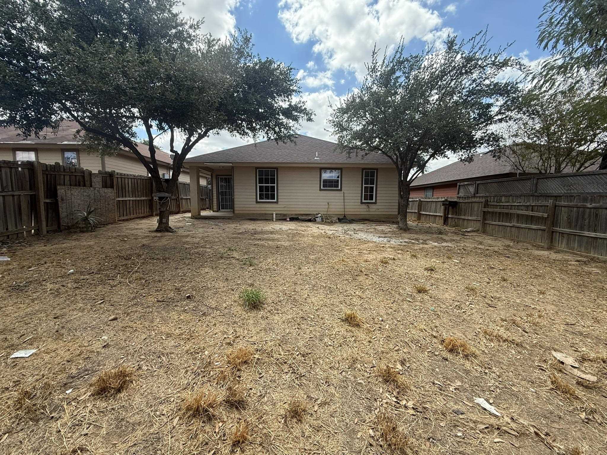 504 Viviana Cts Property Photo 23