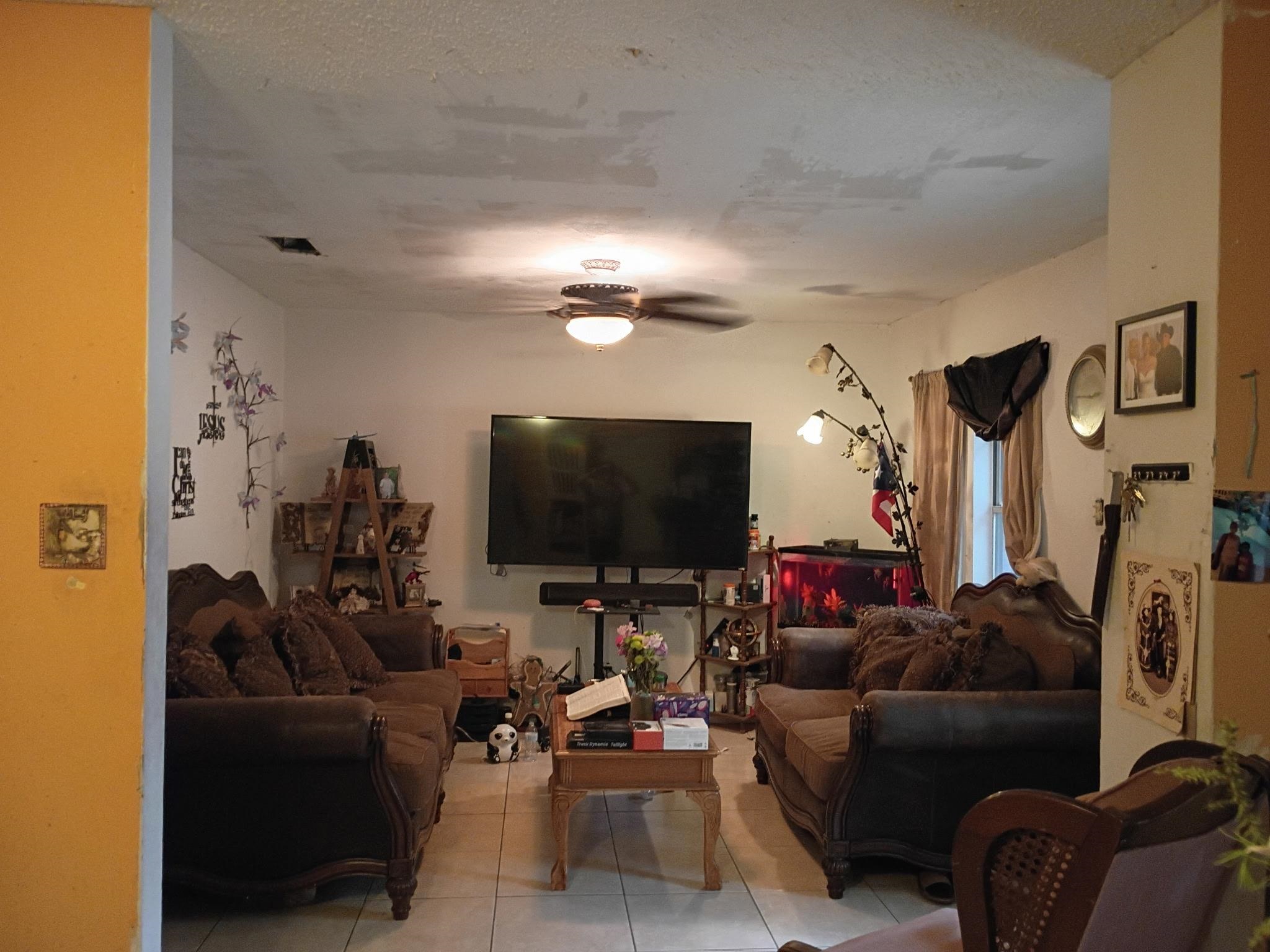 1016 N Lost Creek Lp Property Photo 4