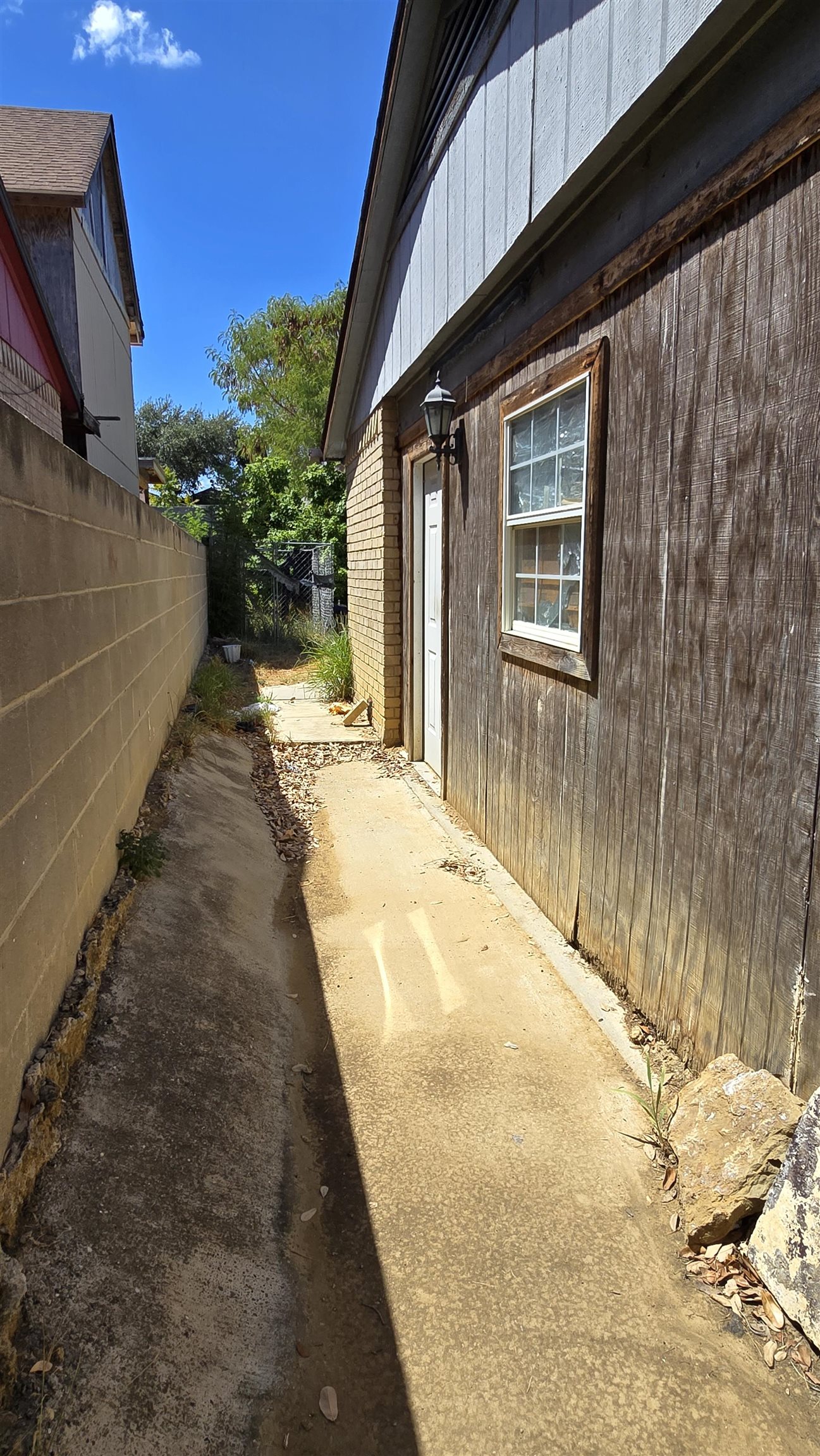 1016 N Lost Creek Lp Property Photo 13