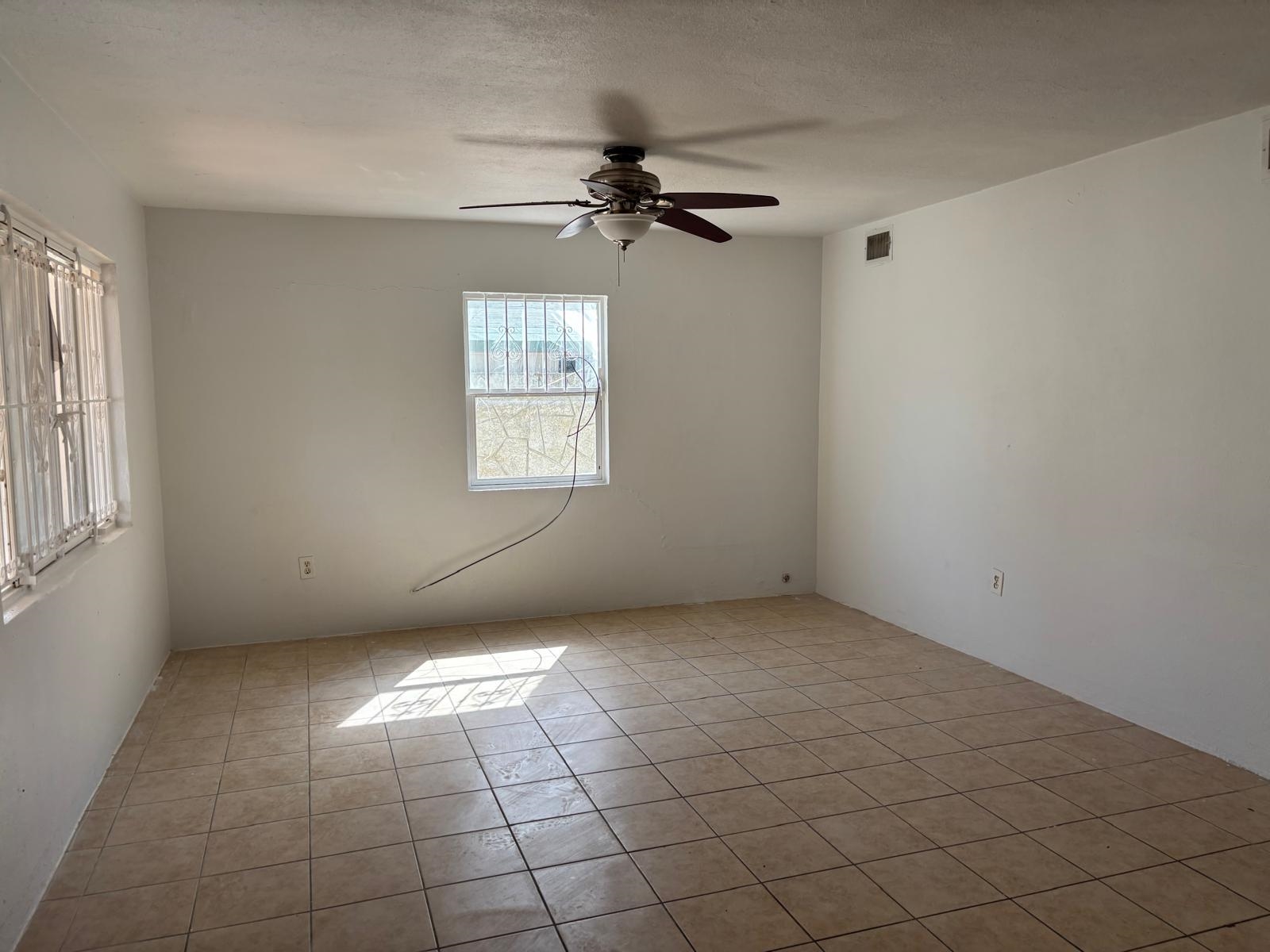 2303 Chacon St Property Photo 3