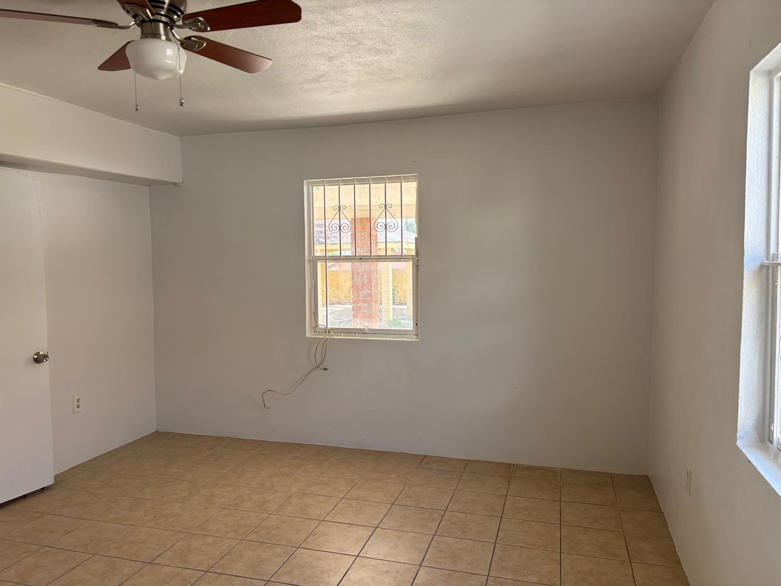 2303 Chacon St Property Photo 9