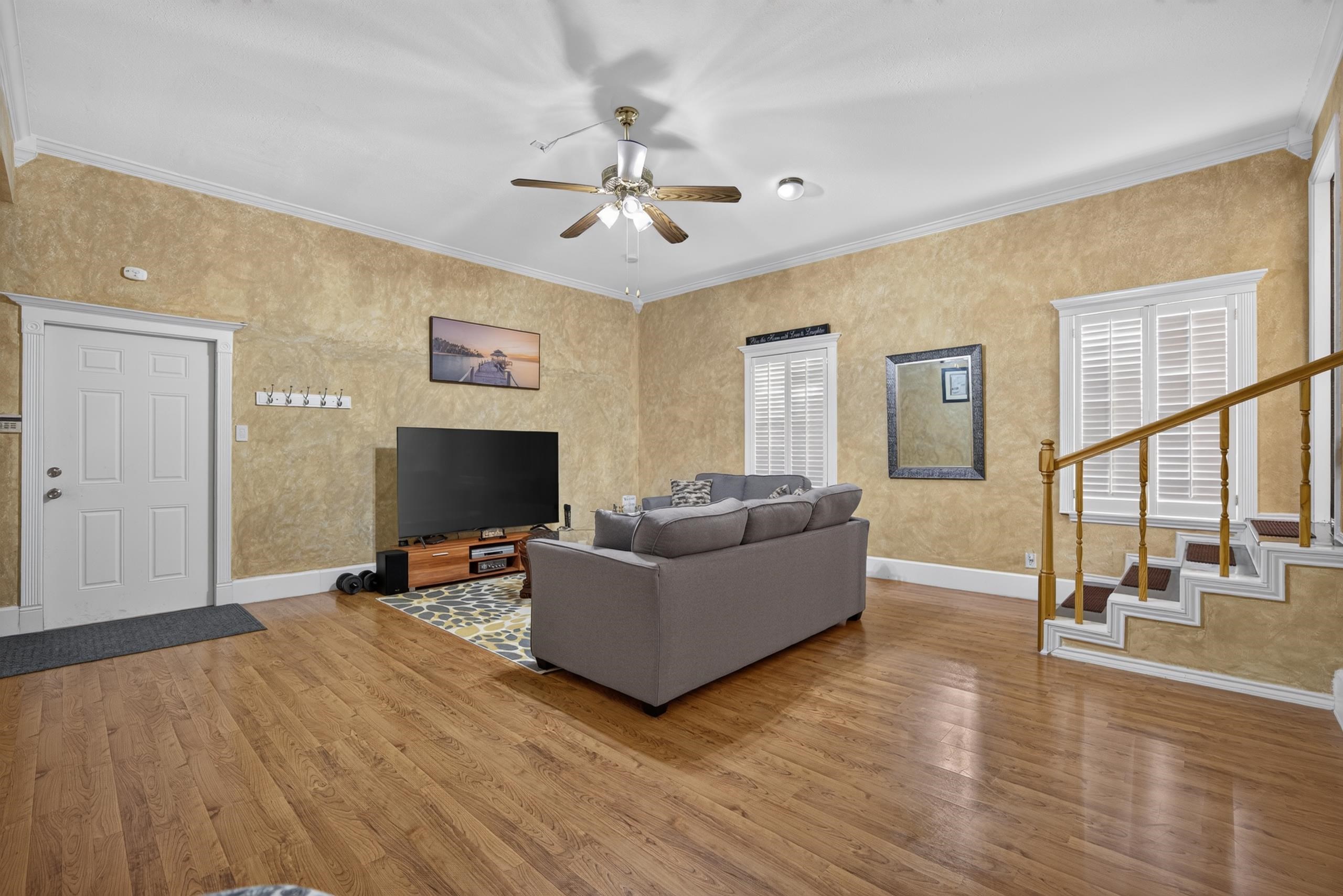 9013 Cliff Dr Property Photo 21