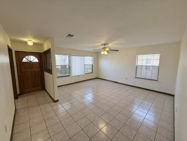 1817 E Lyon St Property Photo 3