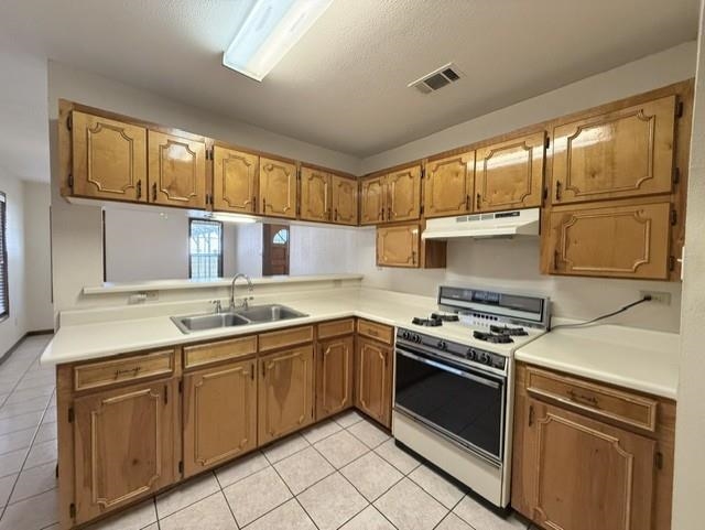 1817 E Lyon St Property Photo 7