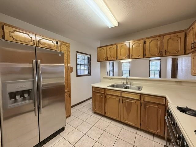 1817 E Lyon St Property Photo 8