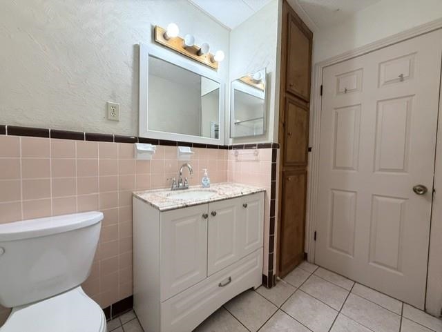 1817 E Lyon St Property Photo 13