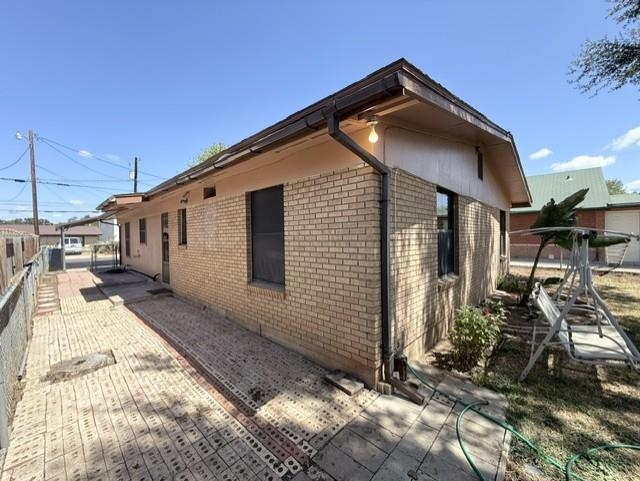 1817 E Lyon St Property Photo 17