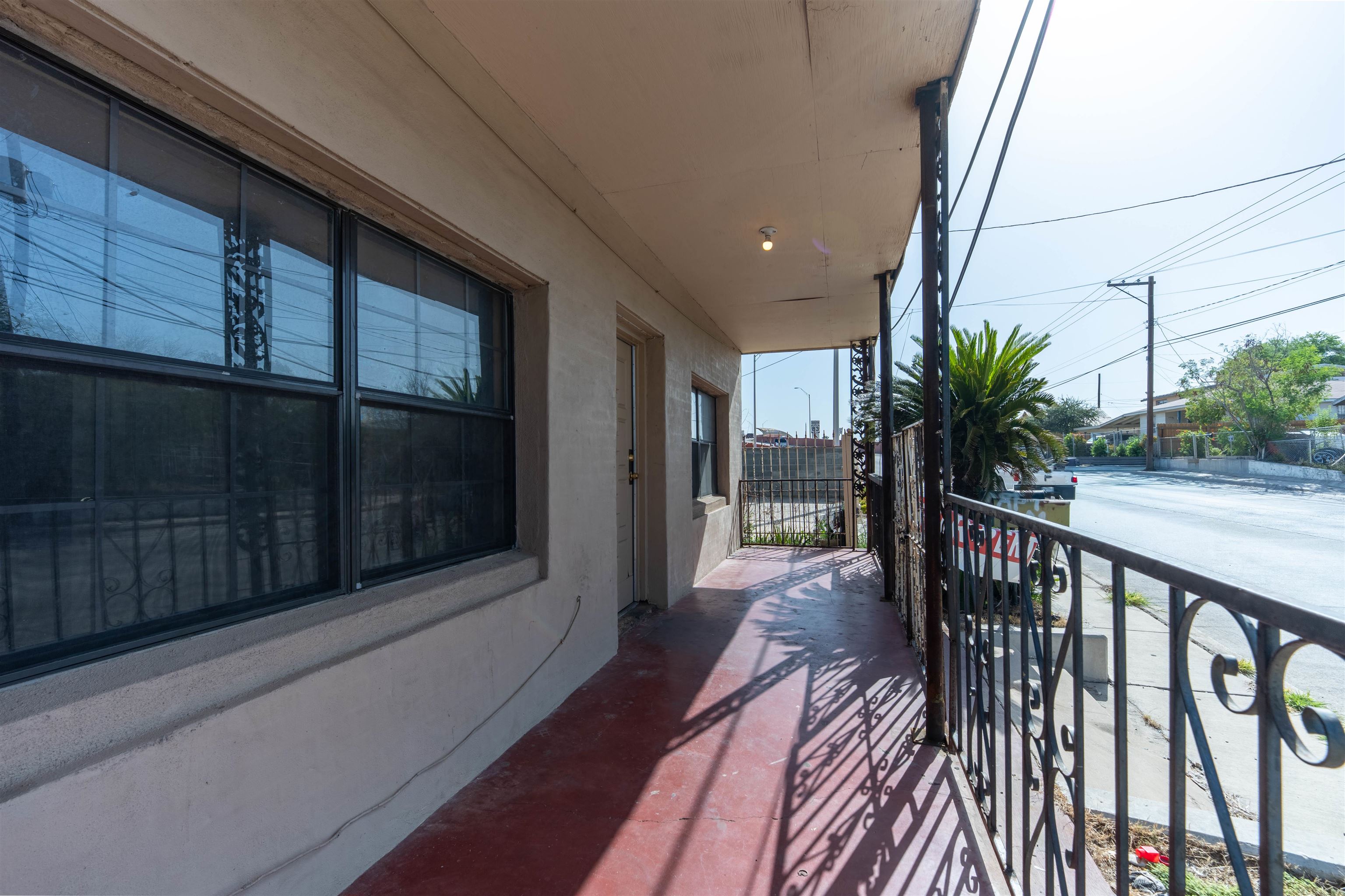 102 Chihuahua St Property Photo 6