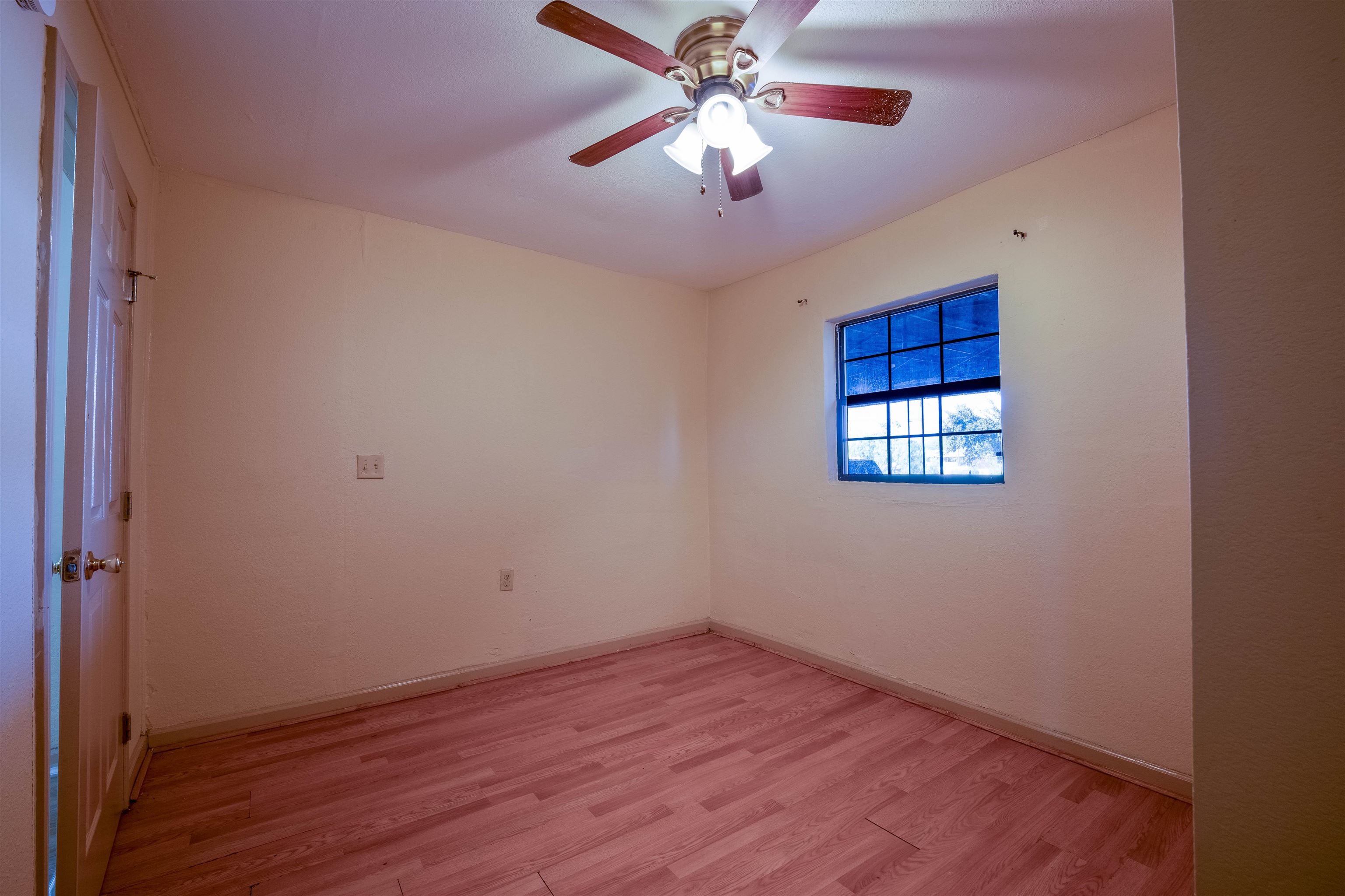102 Chihuahua St Property Photo 17