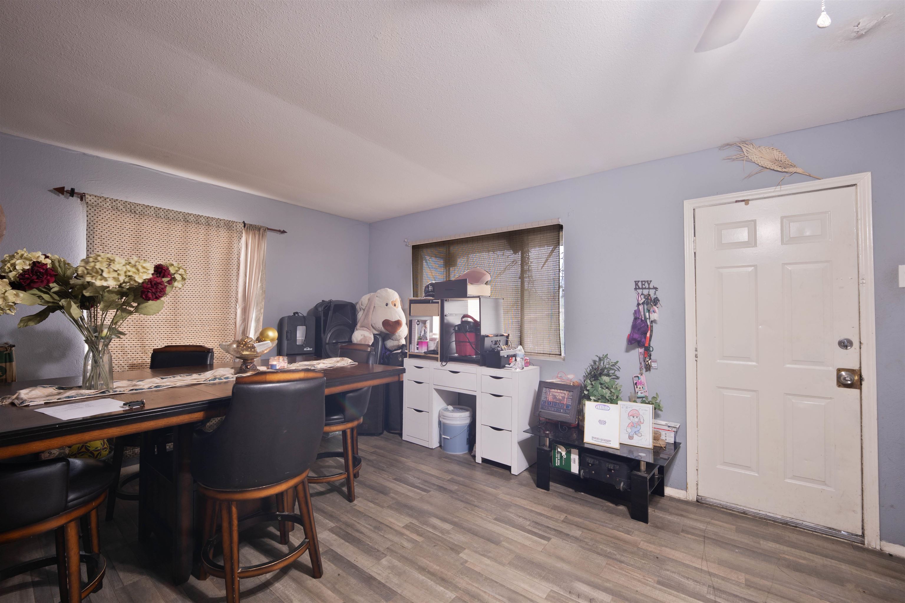 102 Chihuahua St Property Photo 22