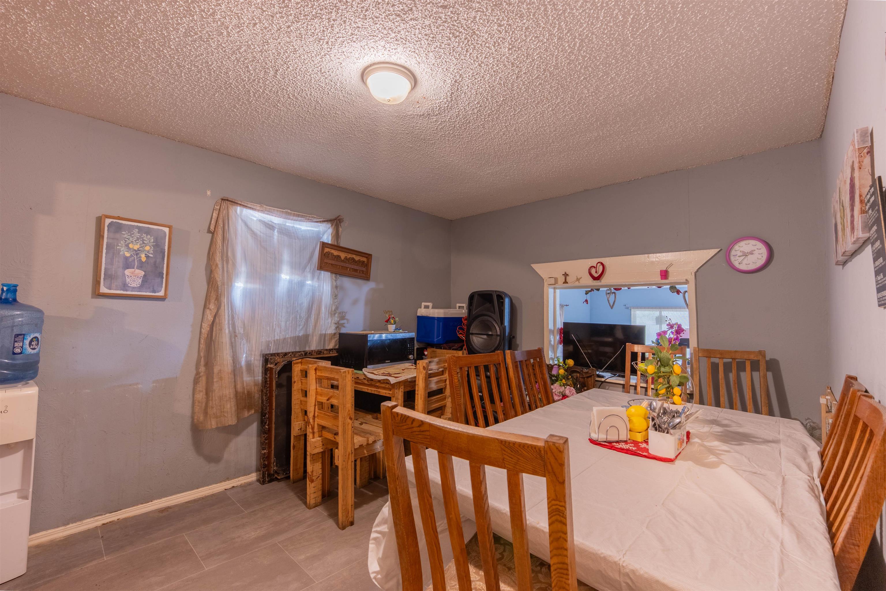 102 Chihuahua St Property Photo 24