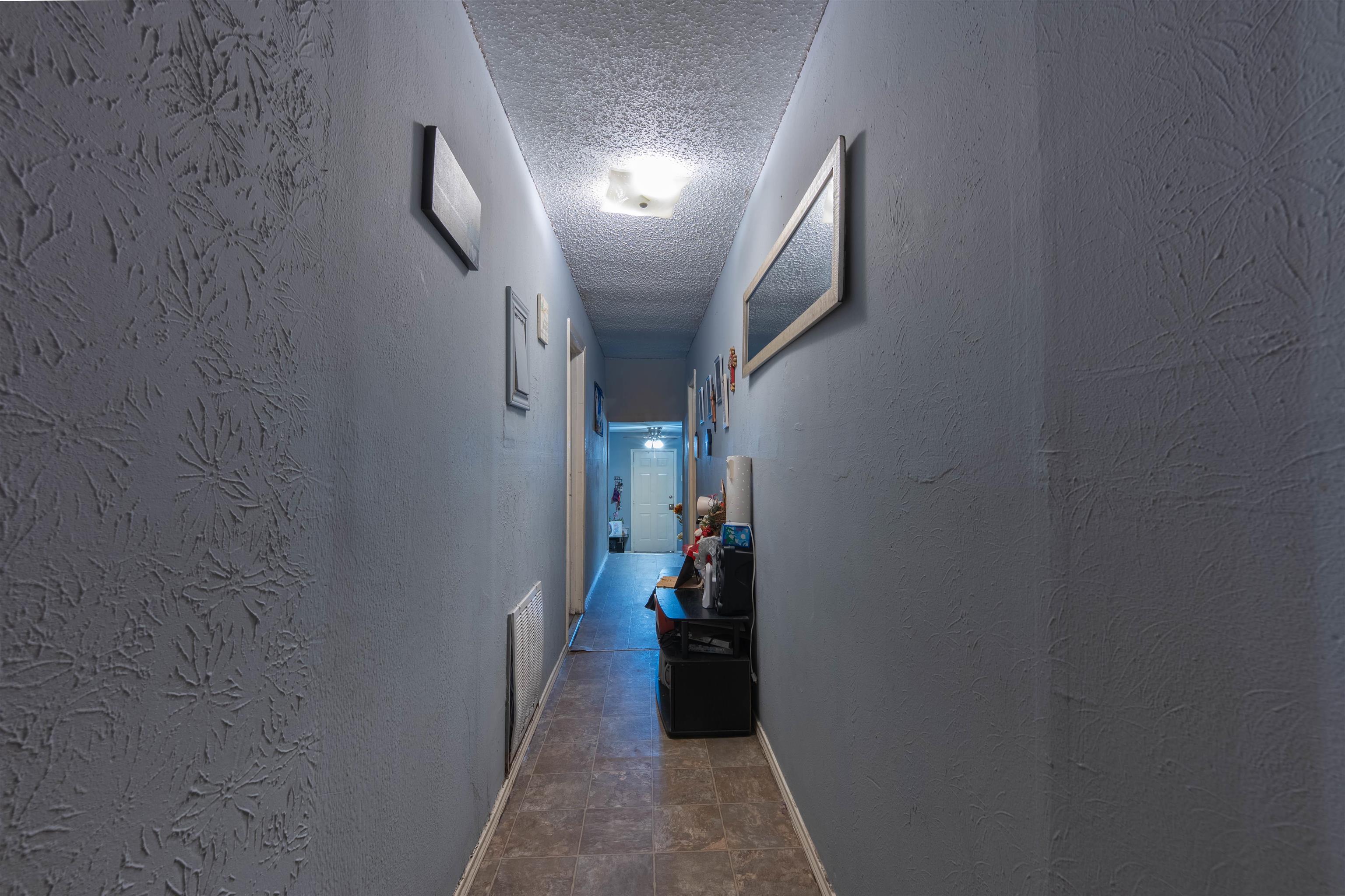 102 Chihuahua St Property Photo 38