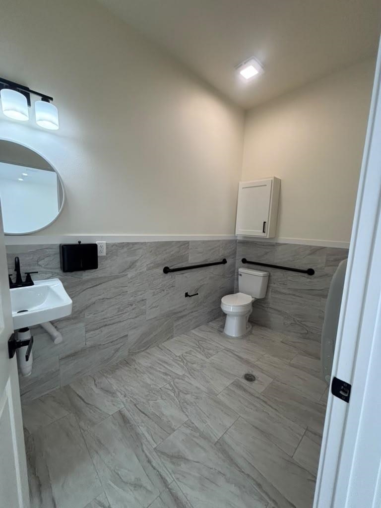 1113 San Bernardo Ave Property Photo 13