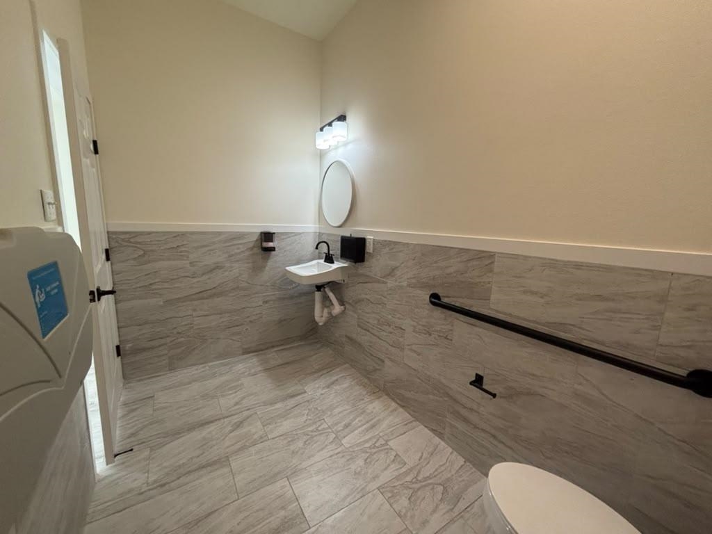 1113 San Bernardo Ave Property Photo 16