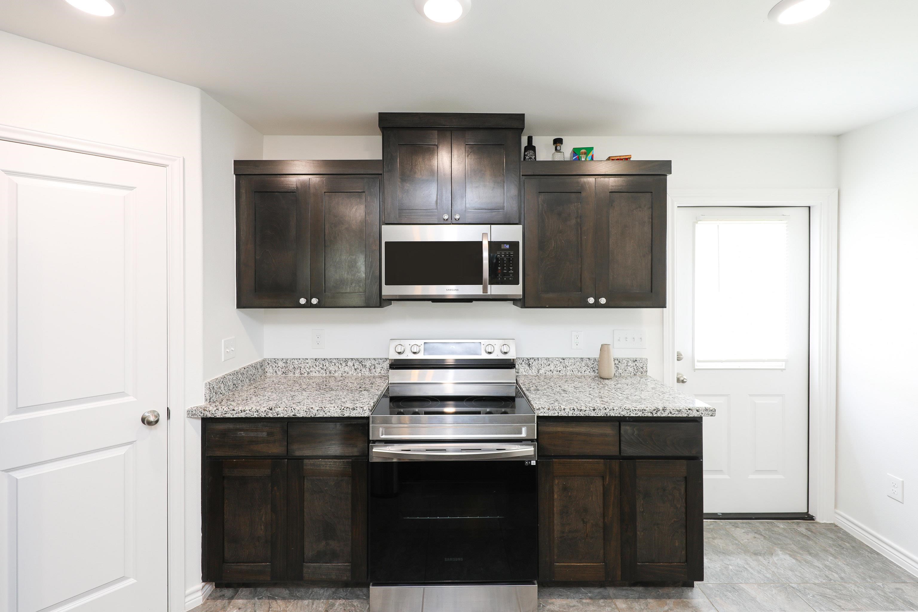 5625 Encanto Dr. Property Photo 8