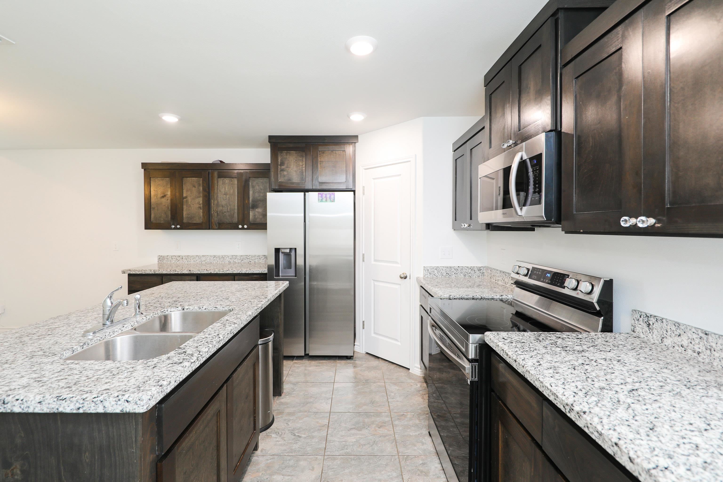 5625 Encanto Dr. Property Photo 12