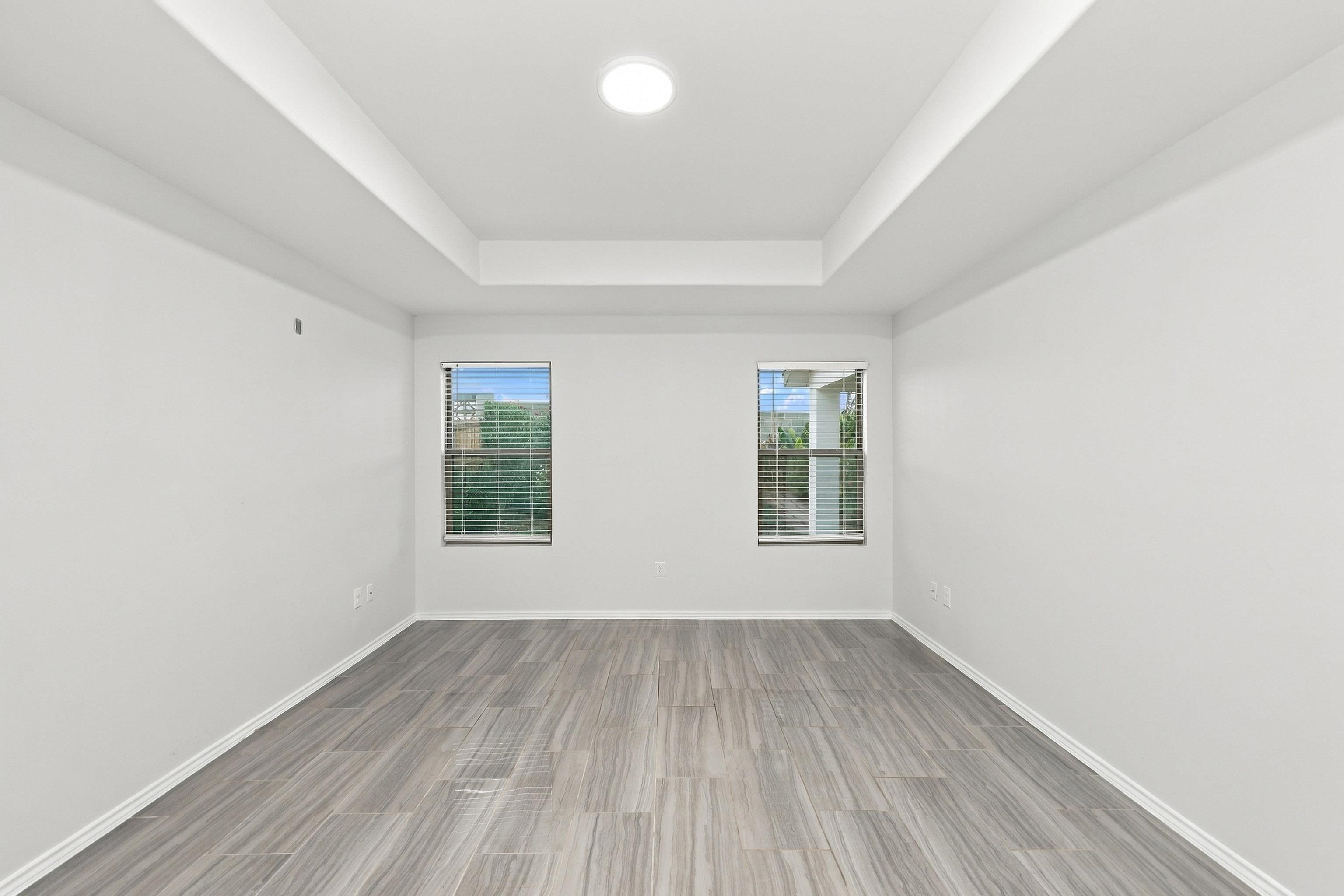 9919 Rosary Ln. Property Photo 17