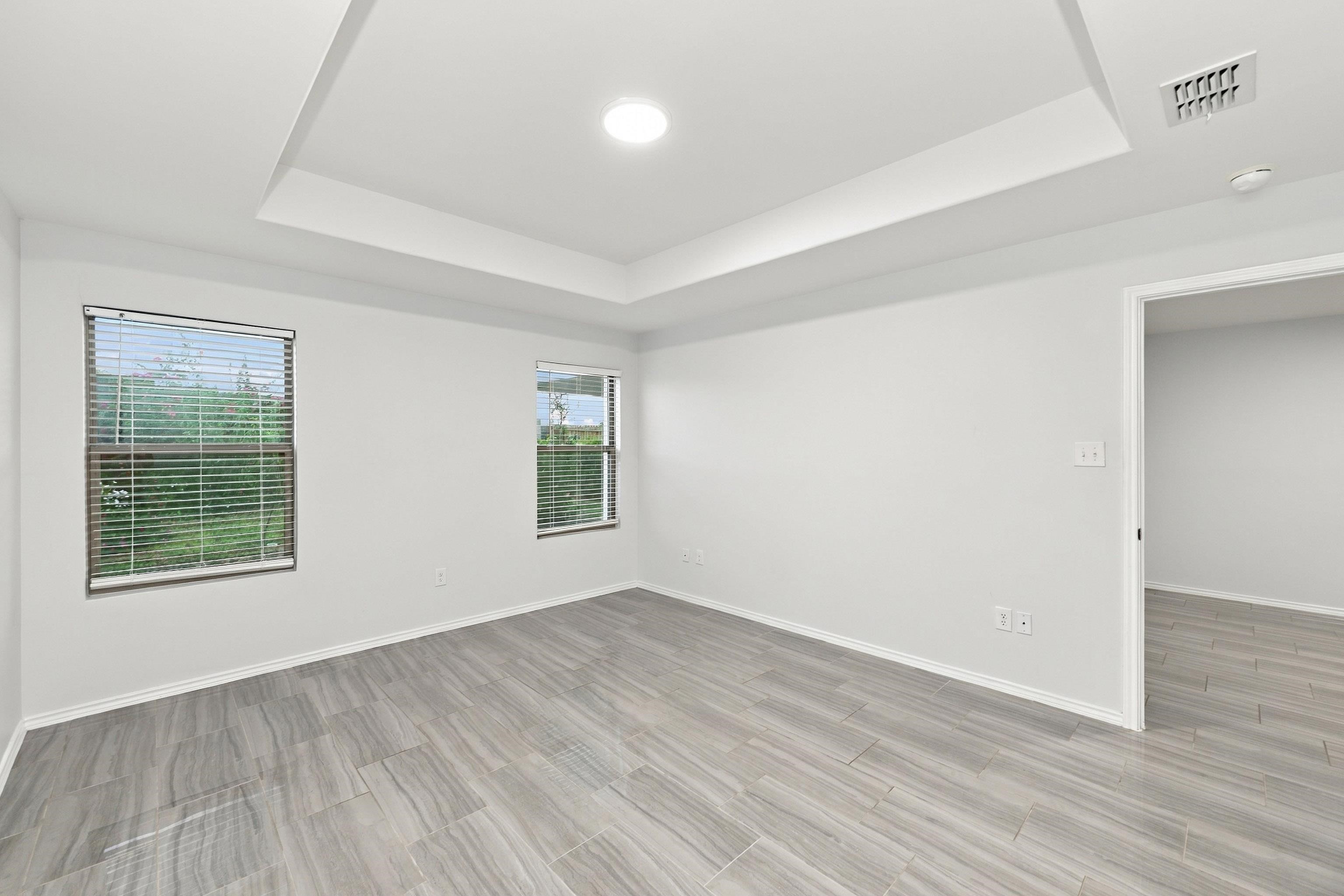 9919 Rosary Ln. Property Photo 18