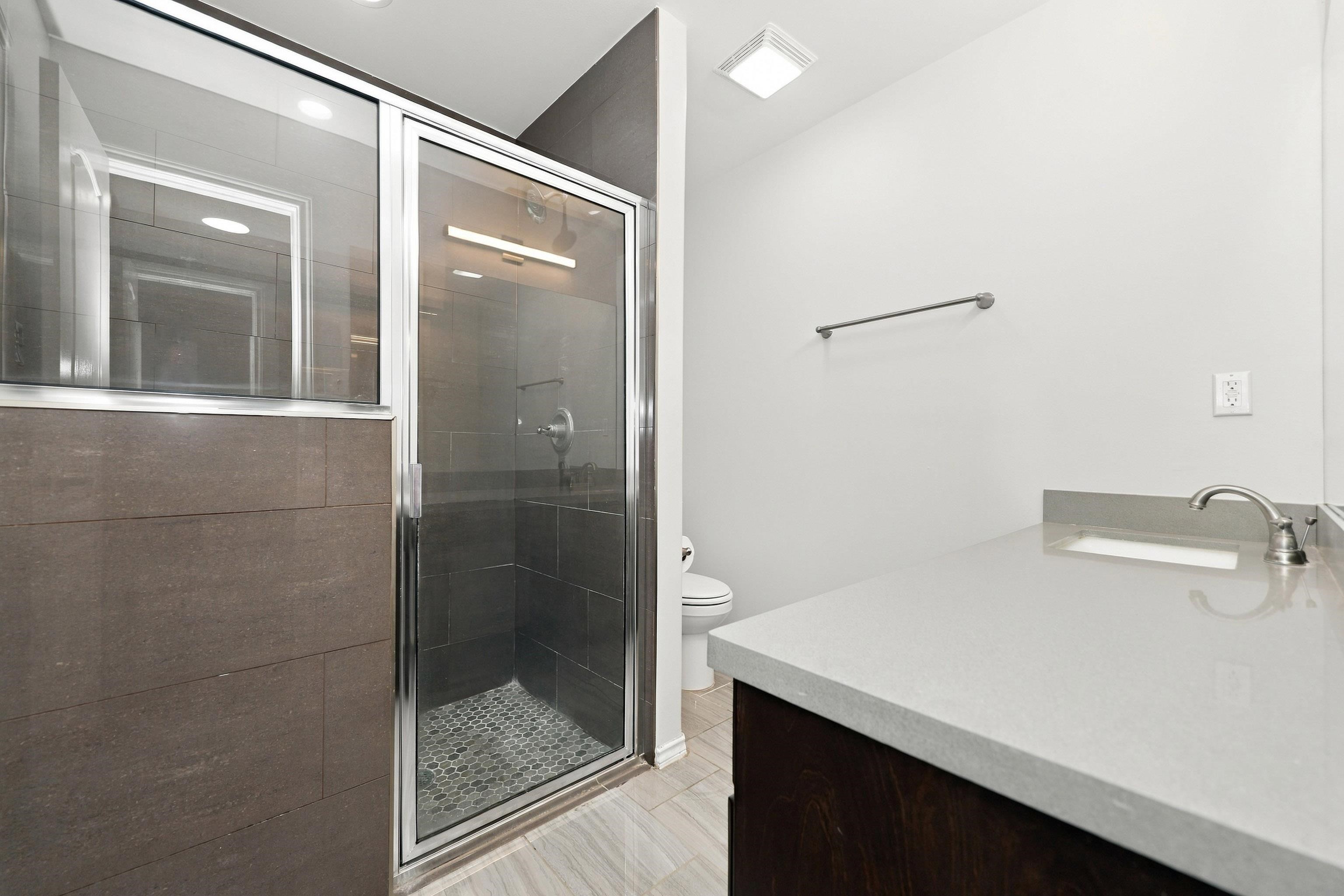 9919 Rosary Ln. Property Photo 23