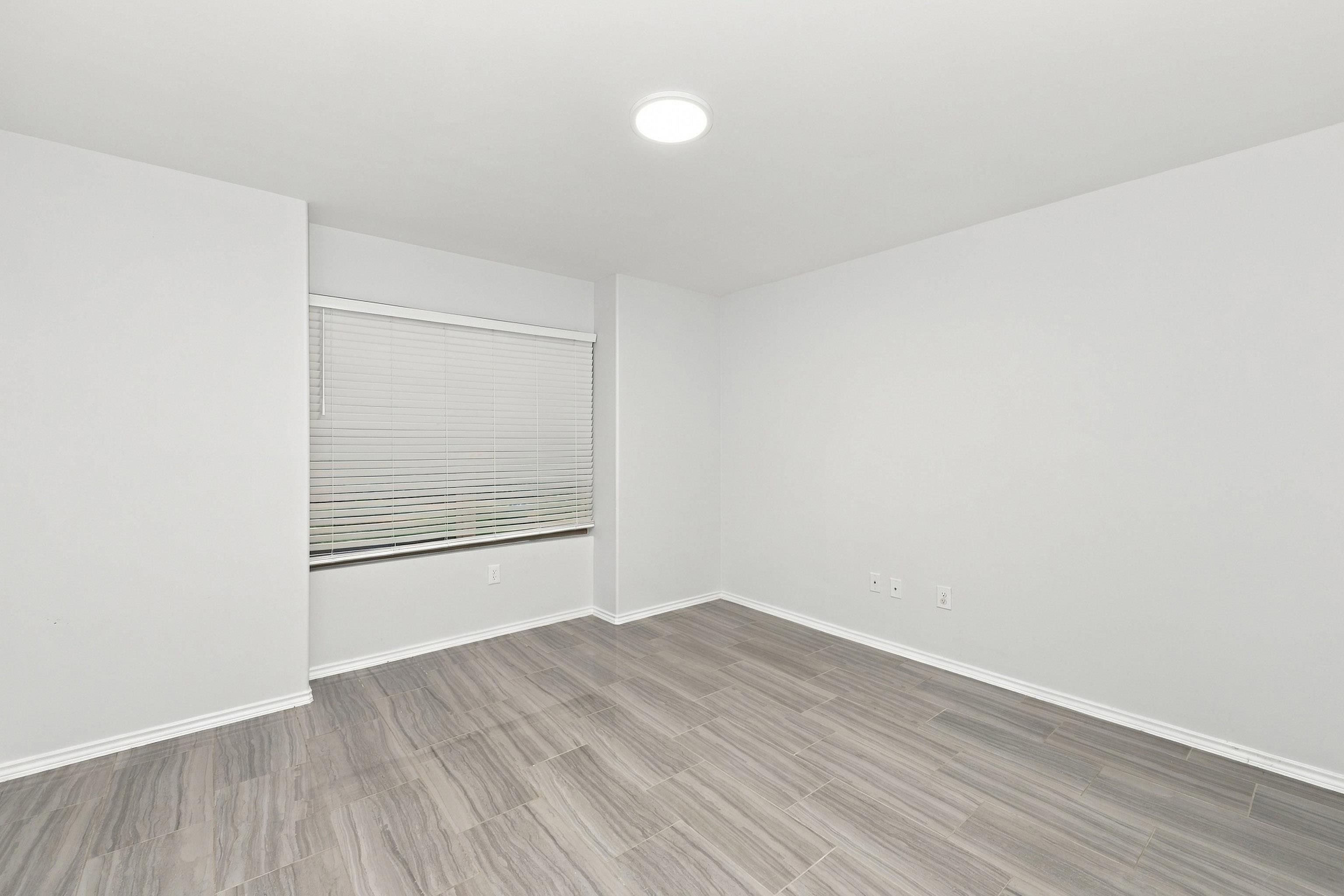 9919 Rosary Ln. Property Photo 25