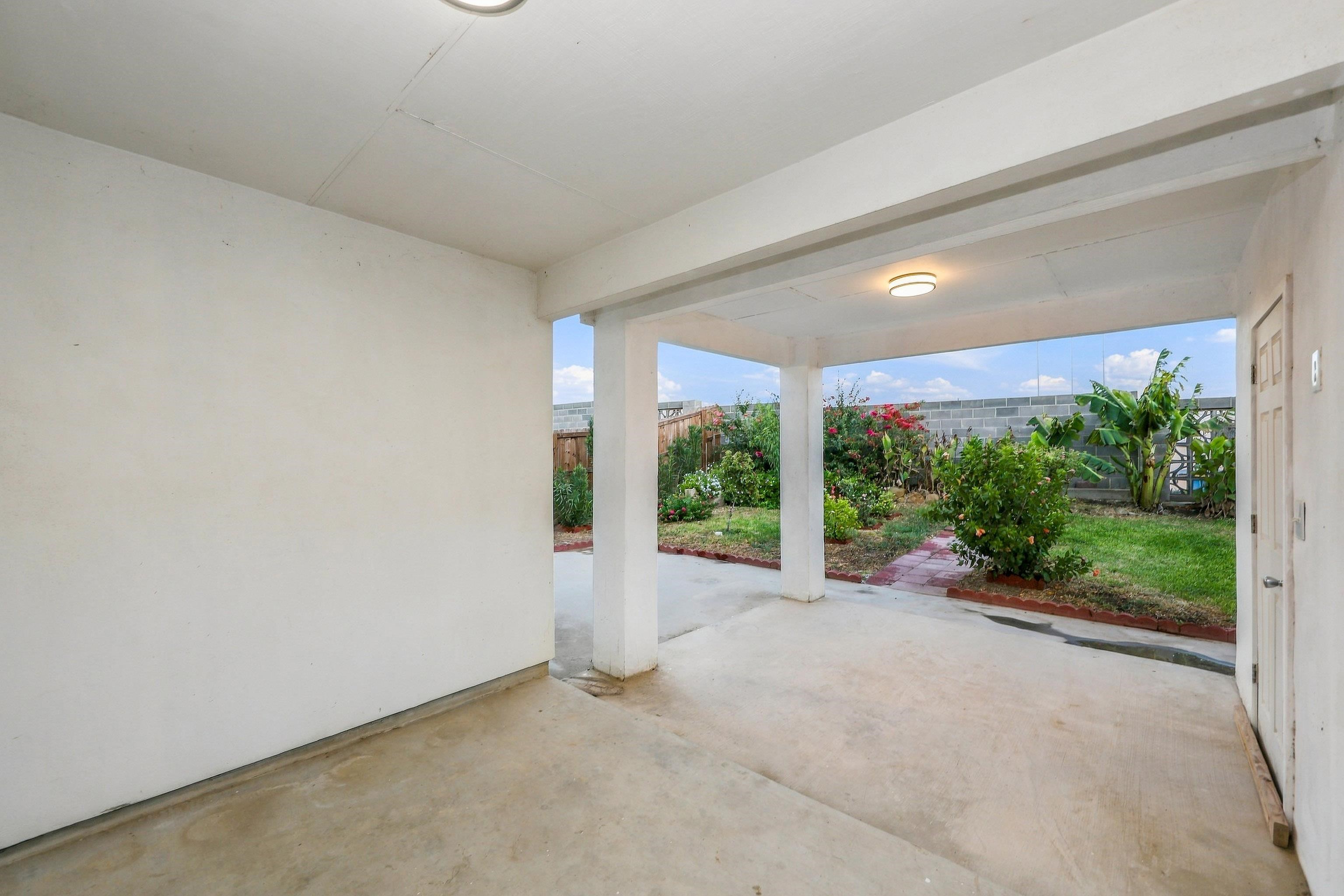 9919 Rosary Ln. Property Photo 32