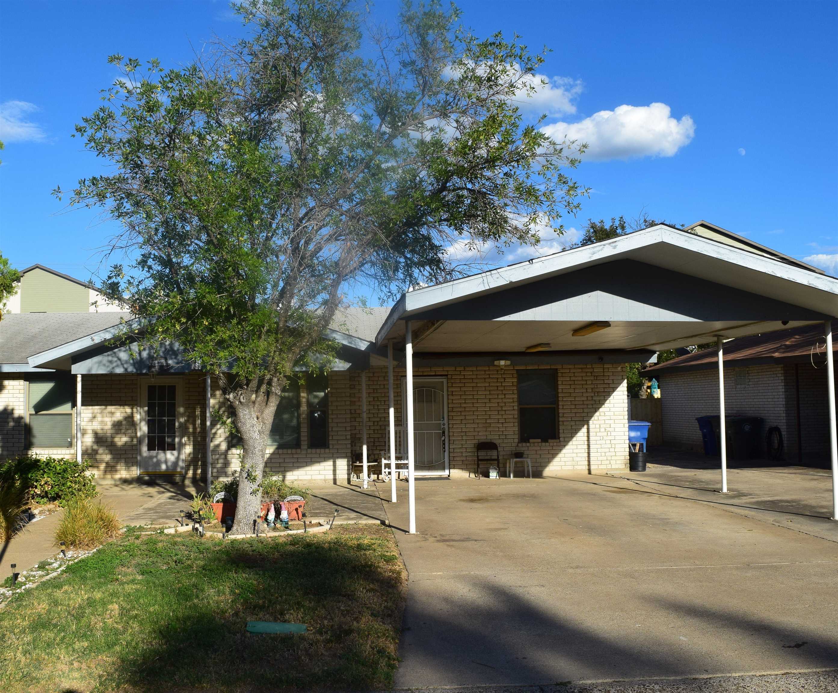 4819 Patio Ln