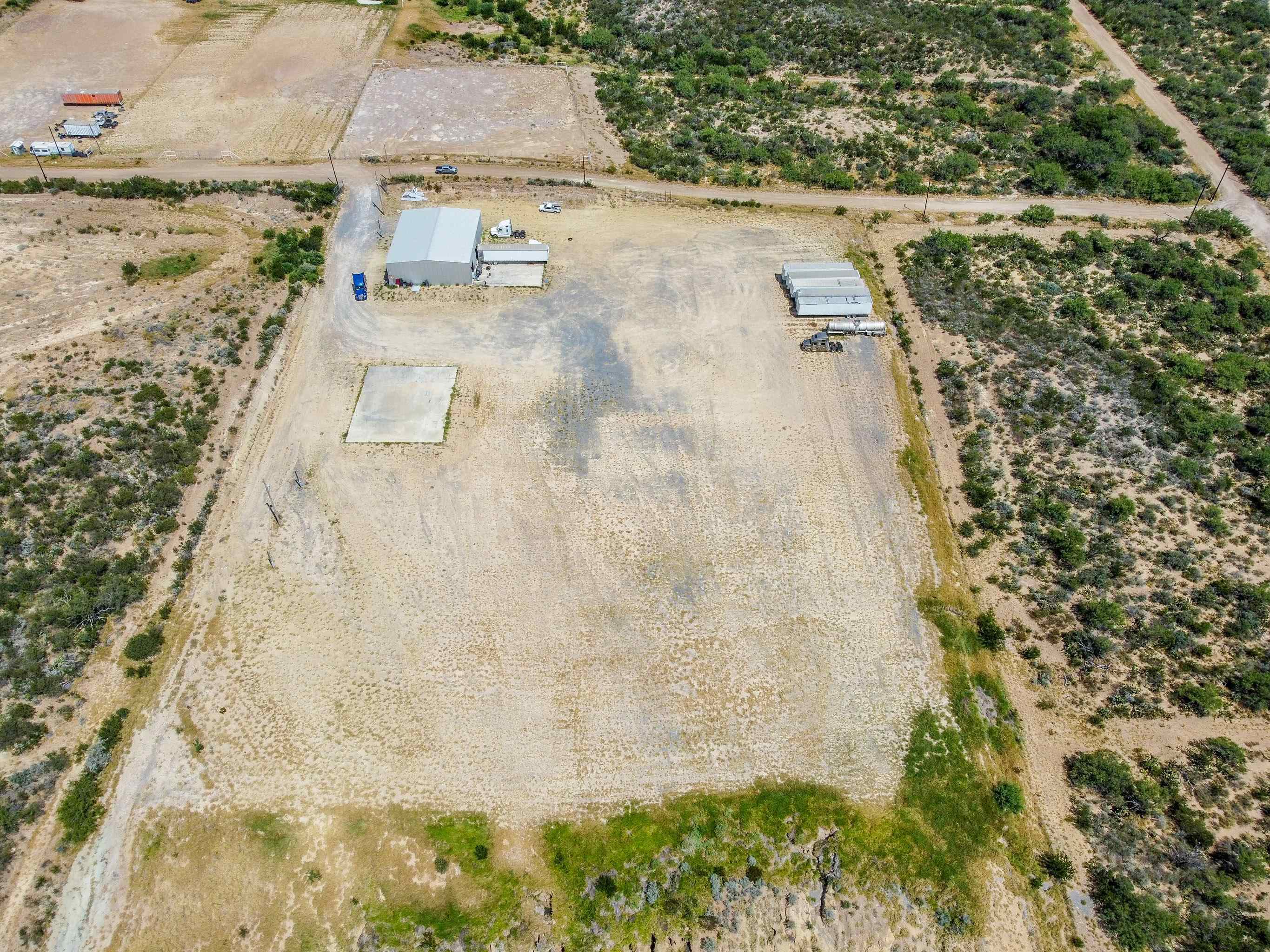 311 Chicote Rd Property Photo 10