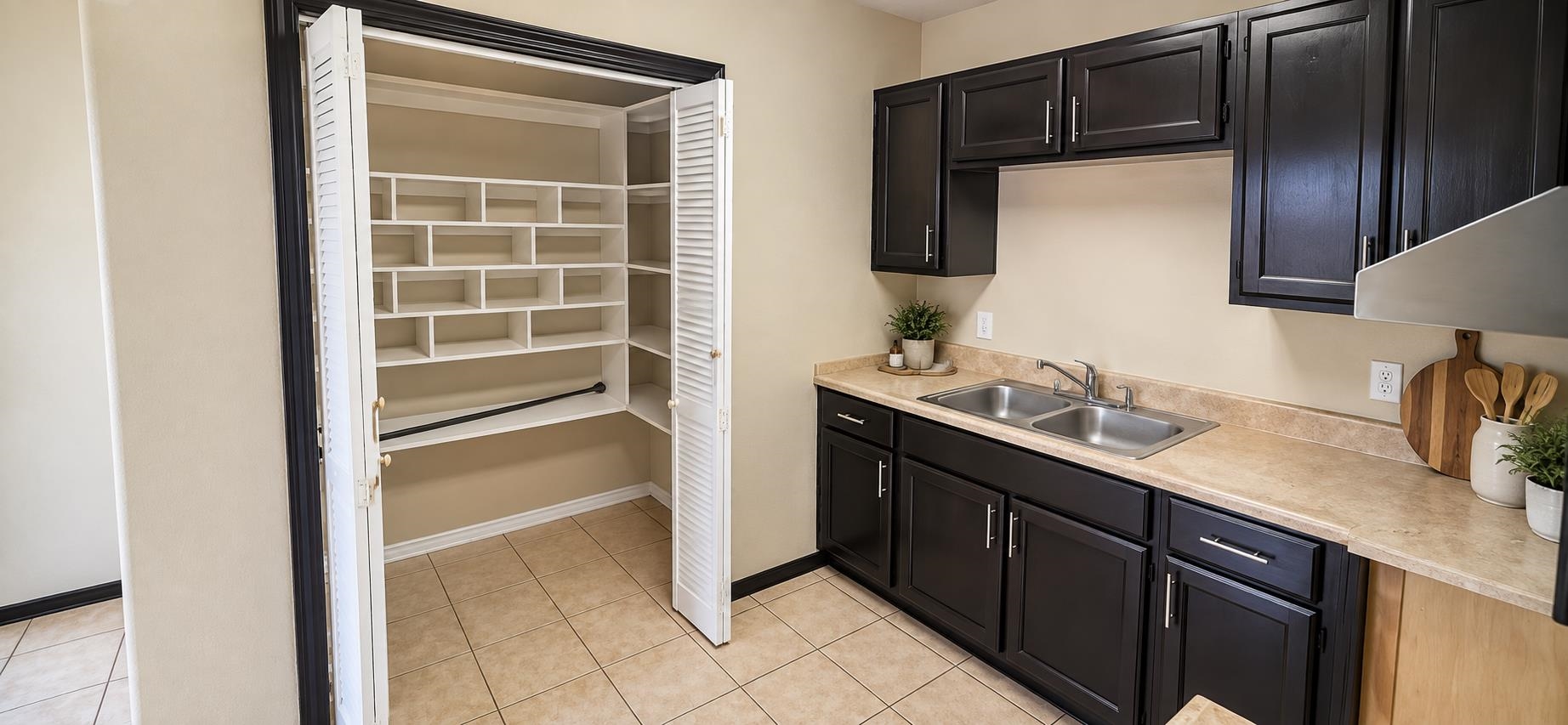 4121 Marcy Property Photo 7