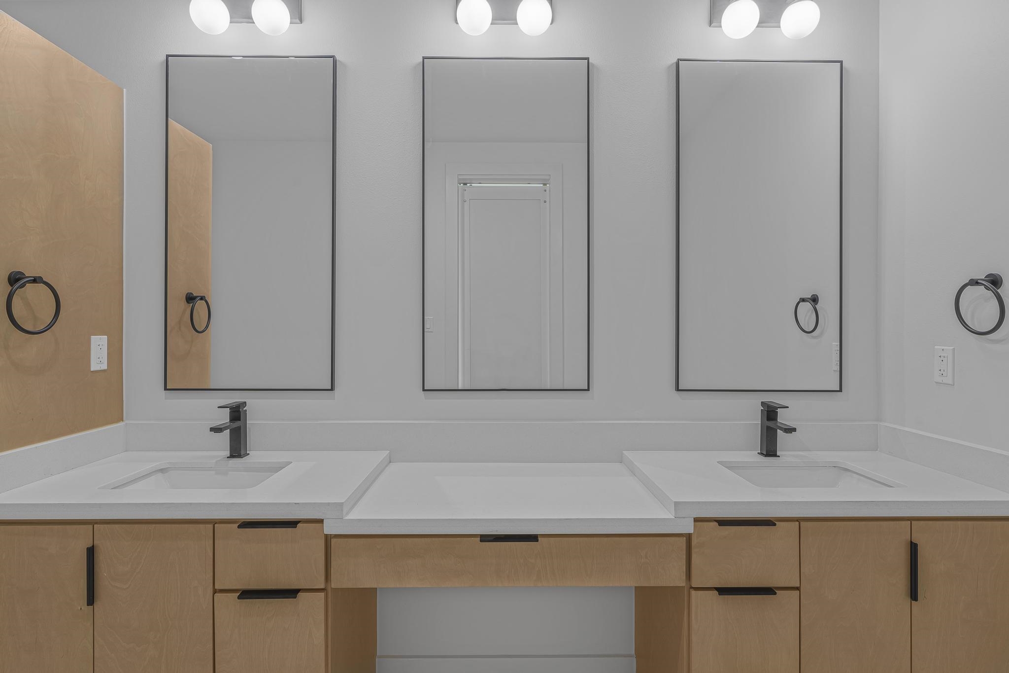 107 Balmorhea Dr. Property Photo 22