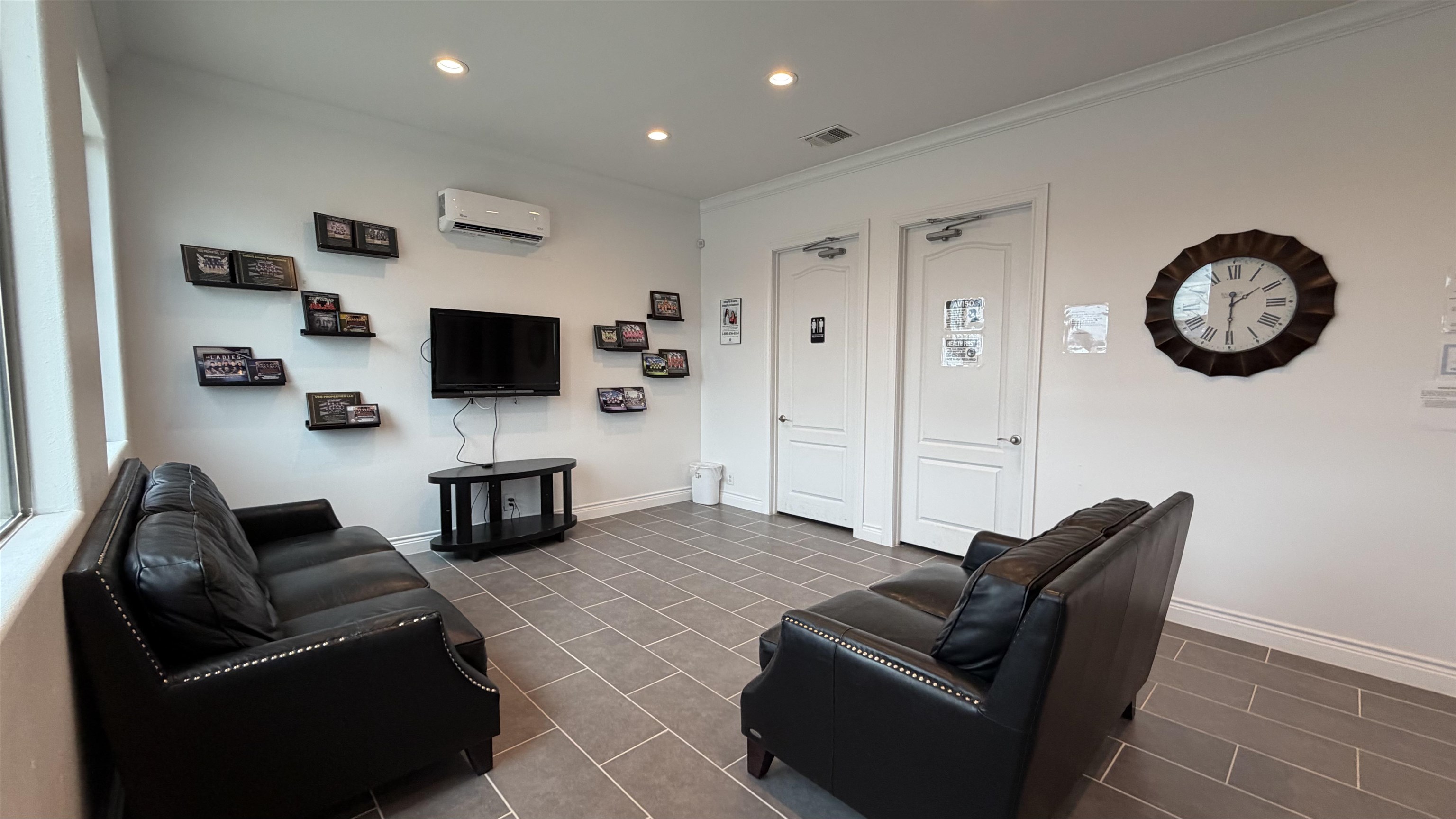 1203 W Pena Street Property Photo 4